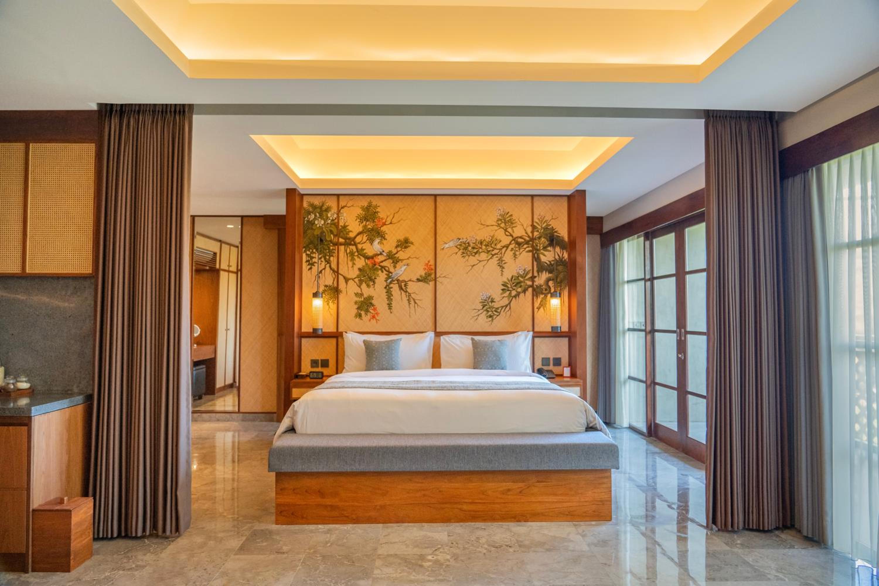 Royal Suite - Photo 1