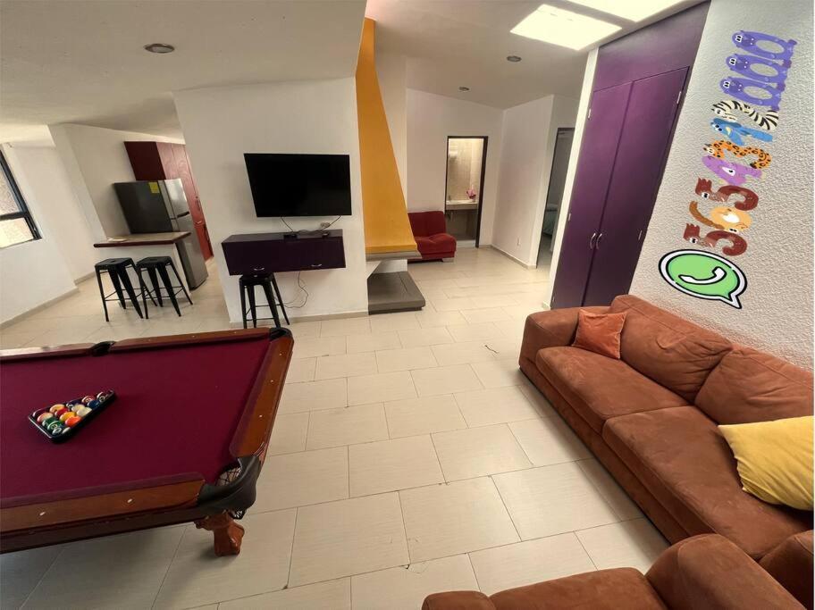 Three-Bedroom Apartment photo 2