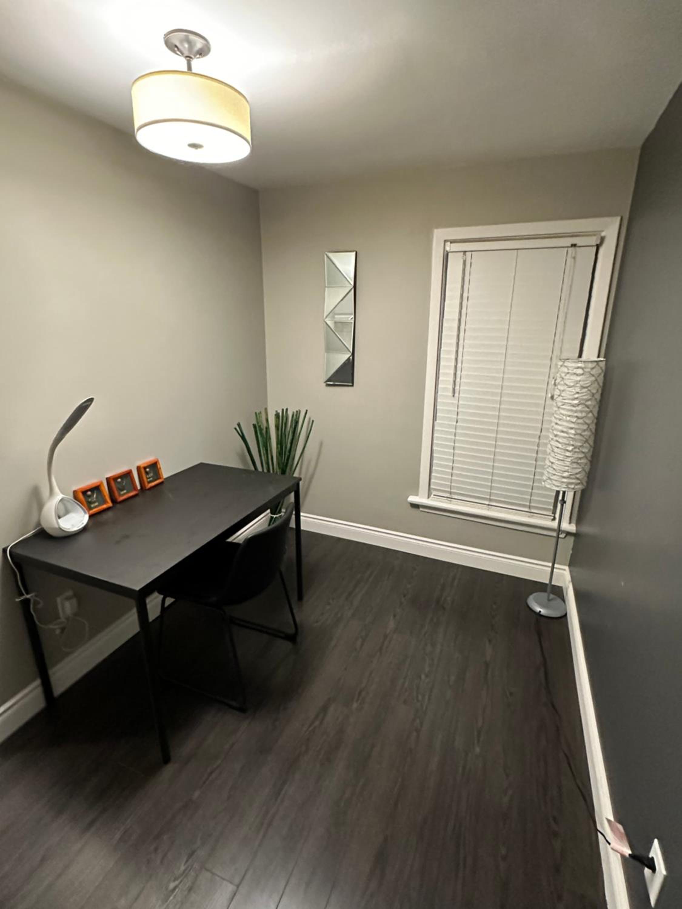 Two-Bedroom House photo 3