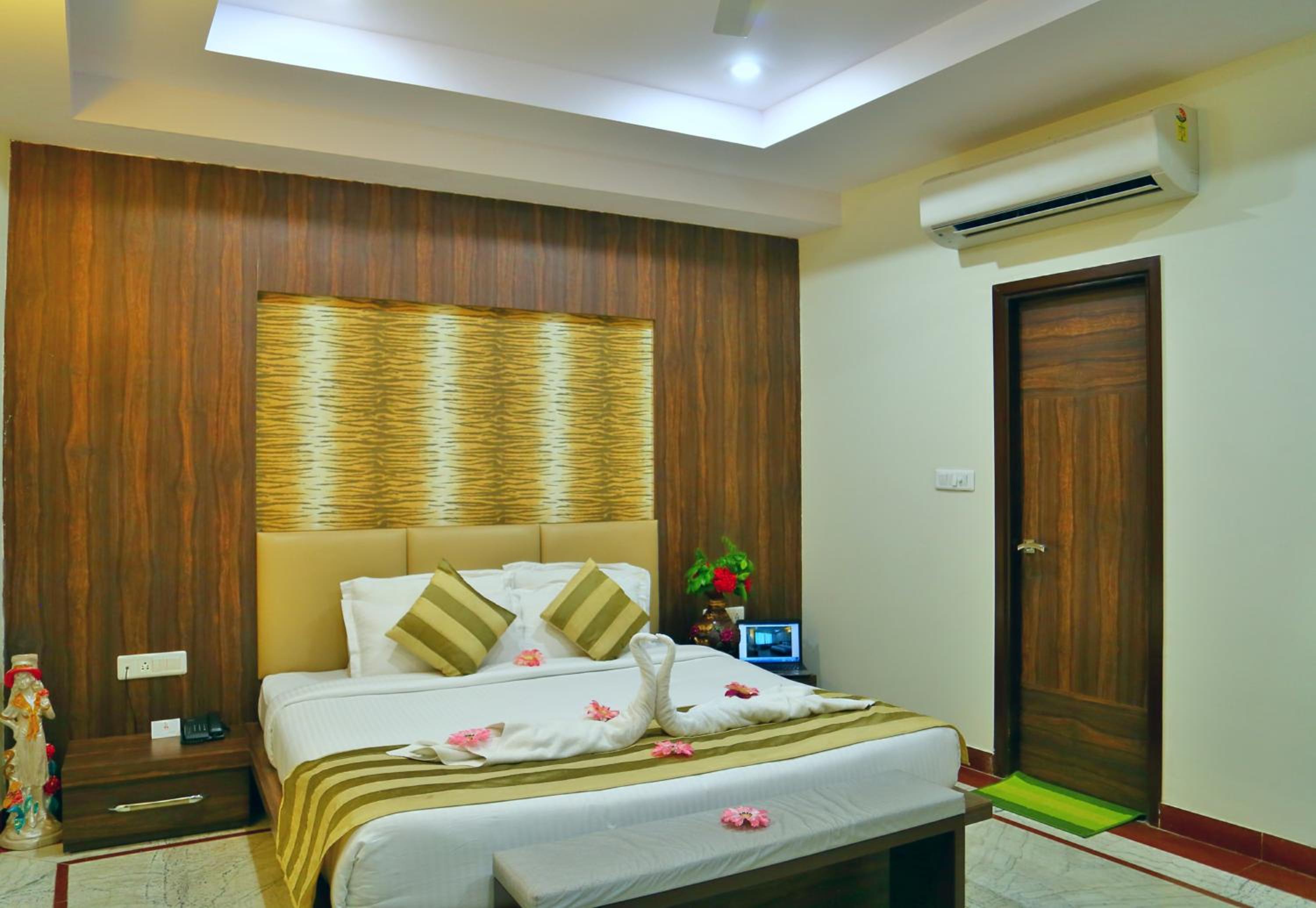 Suite photo 1