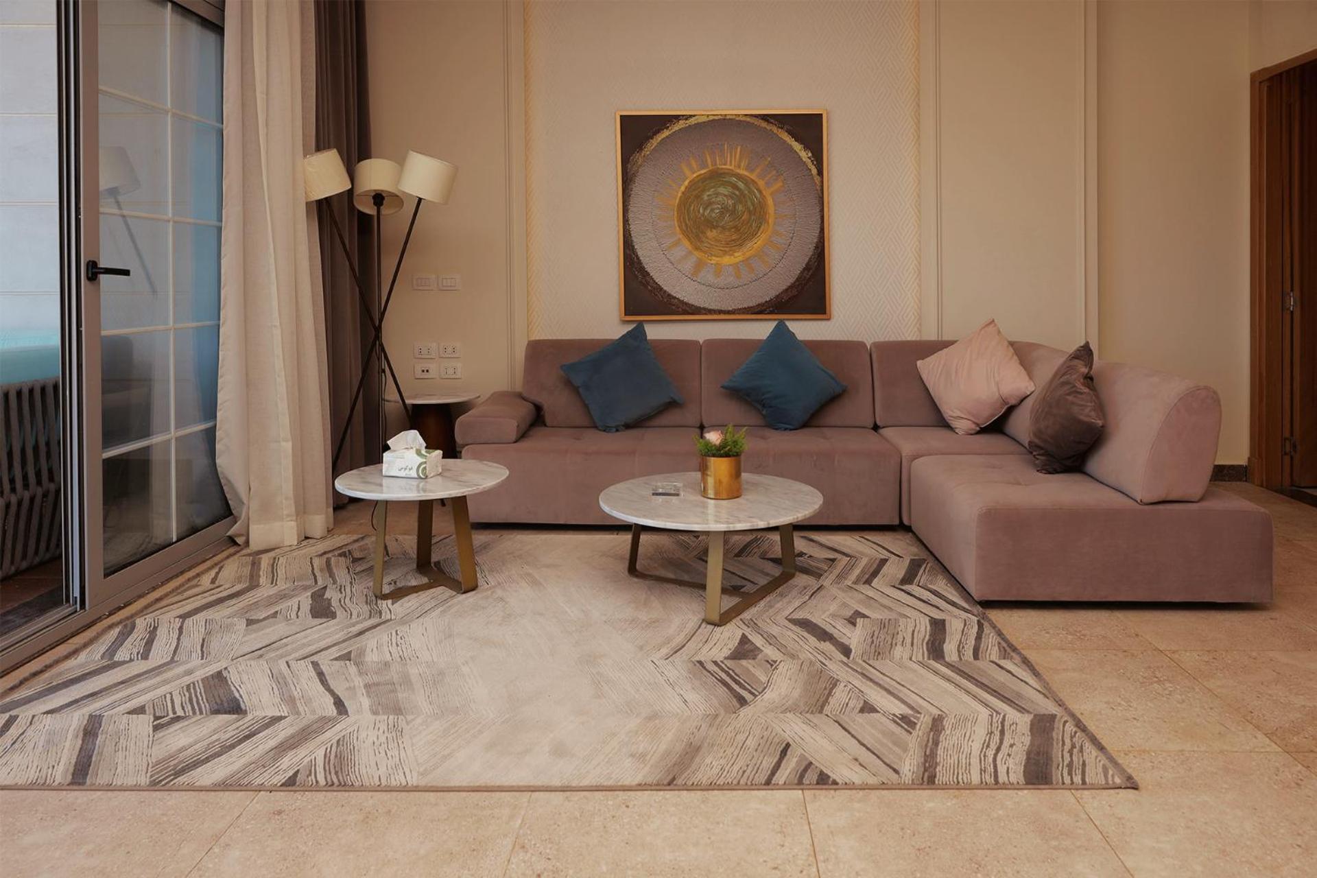 Elegant Chalet Two Bedroom With Sea View photo 1