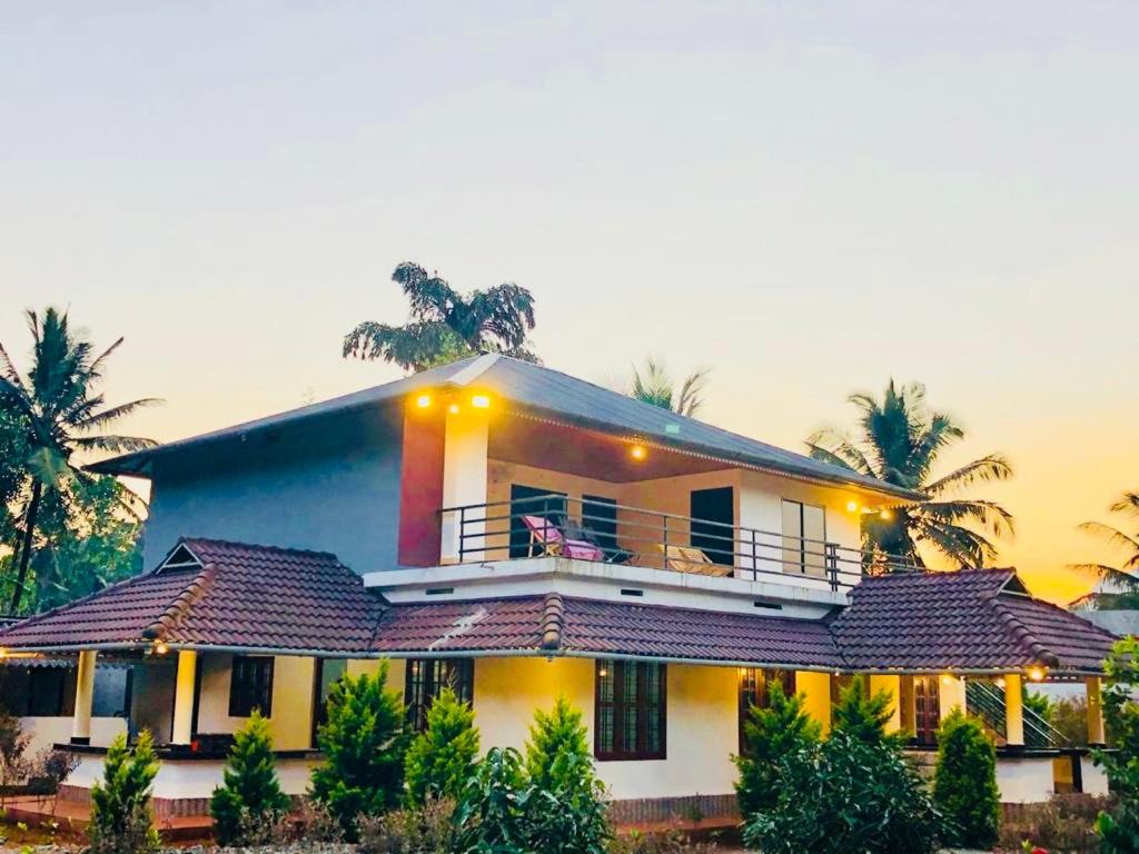 Villa photo 2