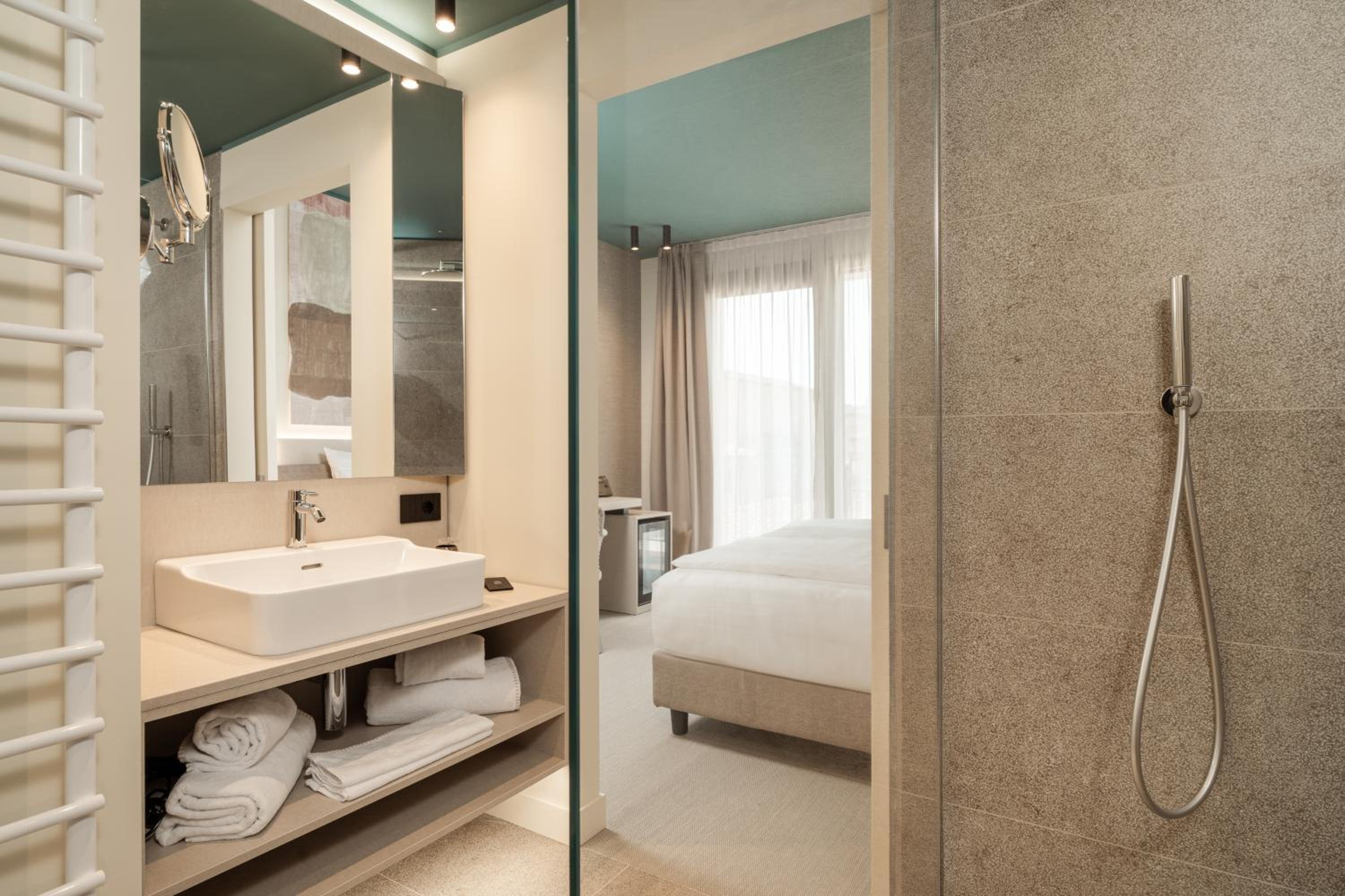 Double Room - Disability Access photo 2
