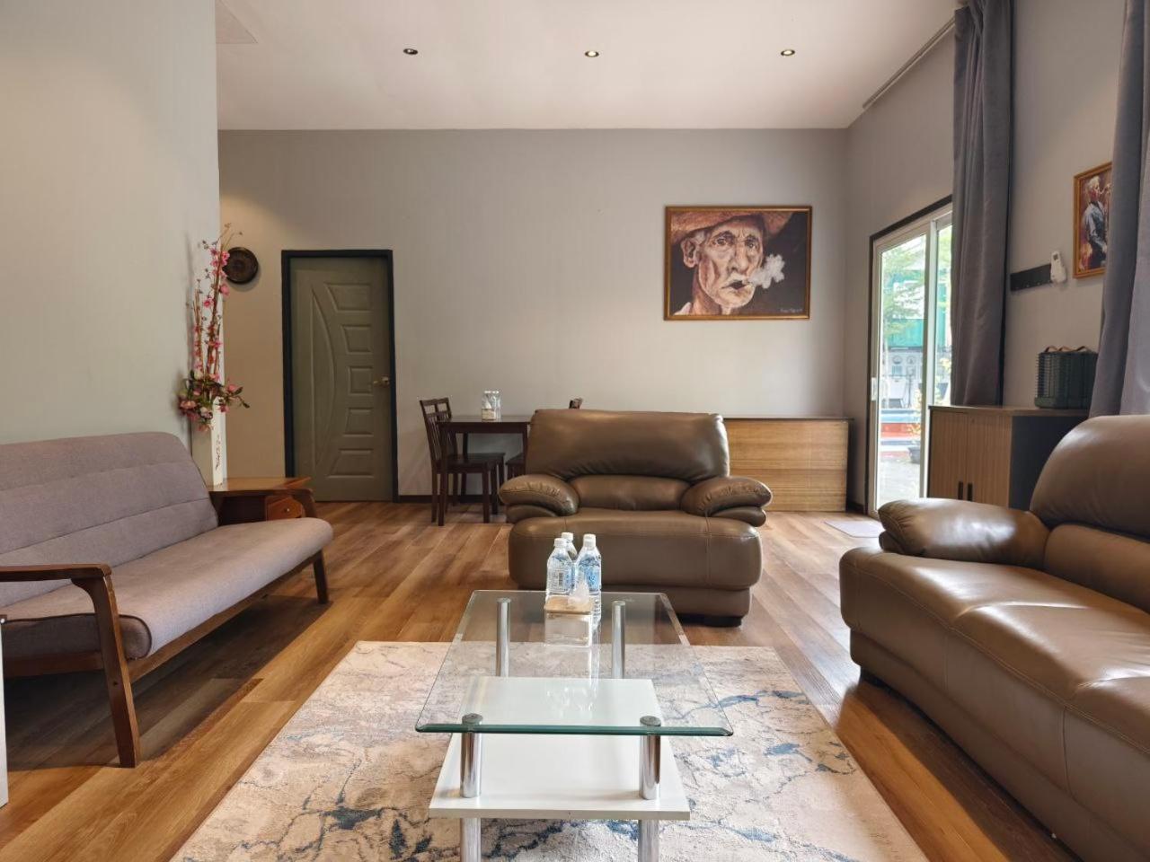 Villa - Photo 8