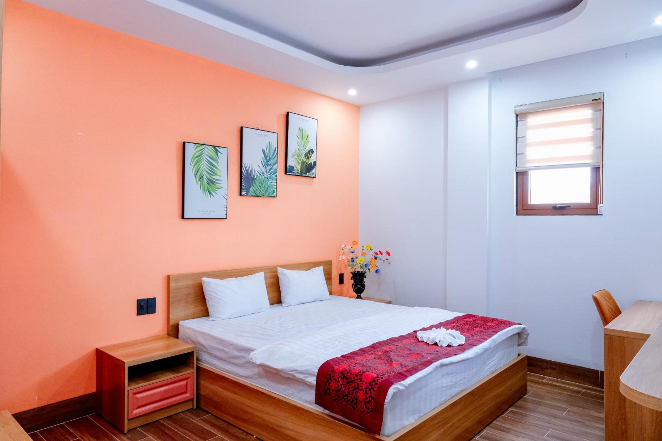 Standard King Room