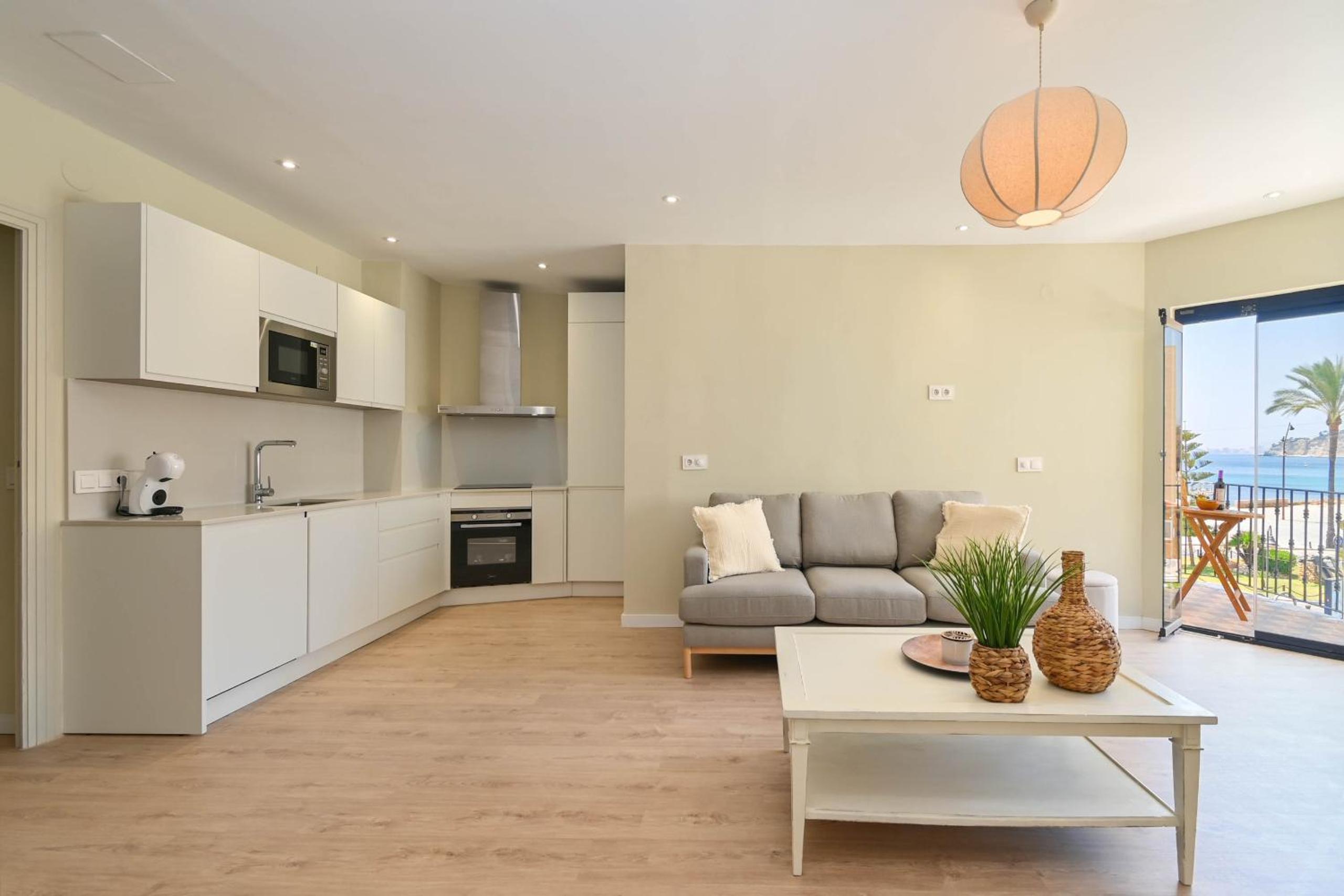 Apartamento con vista al mar