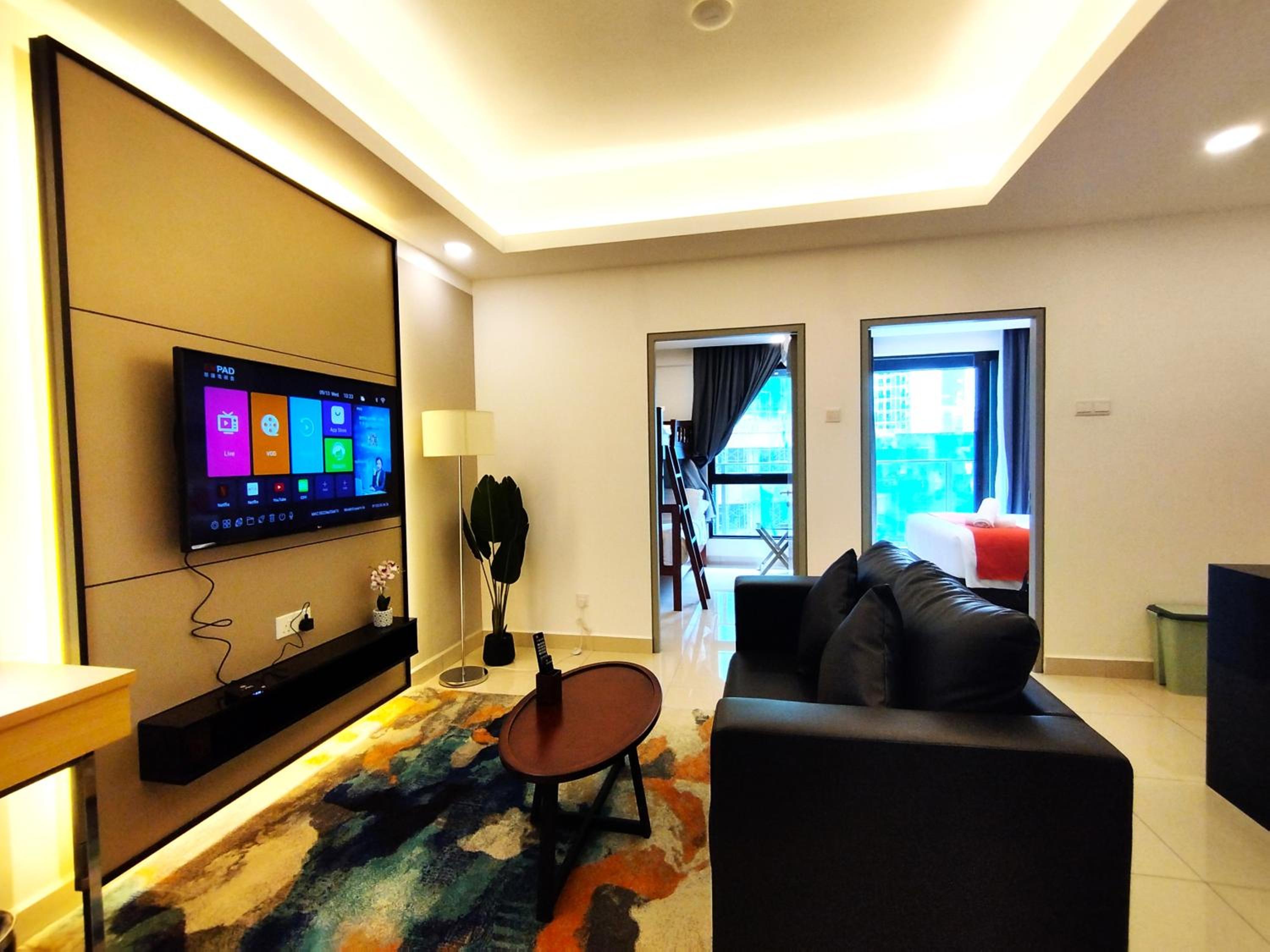 Two-Bedroom Apartment with Balcony photo 3