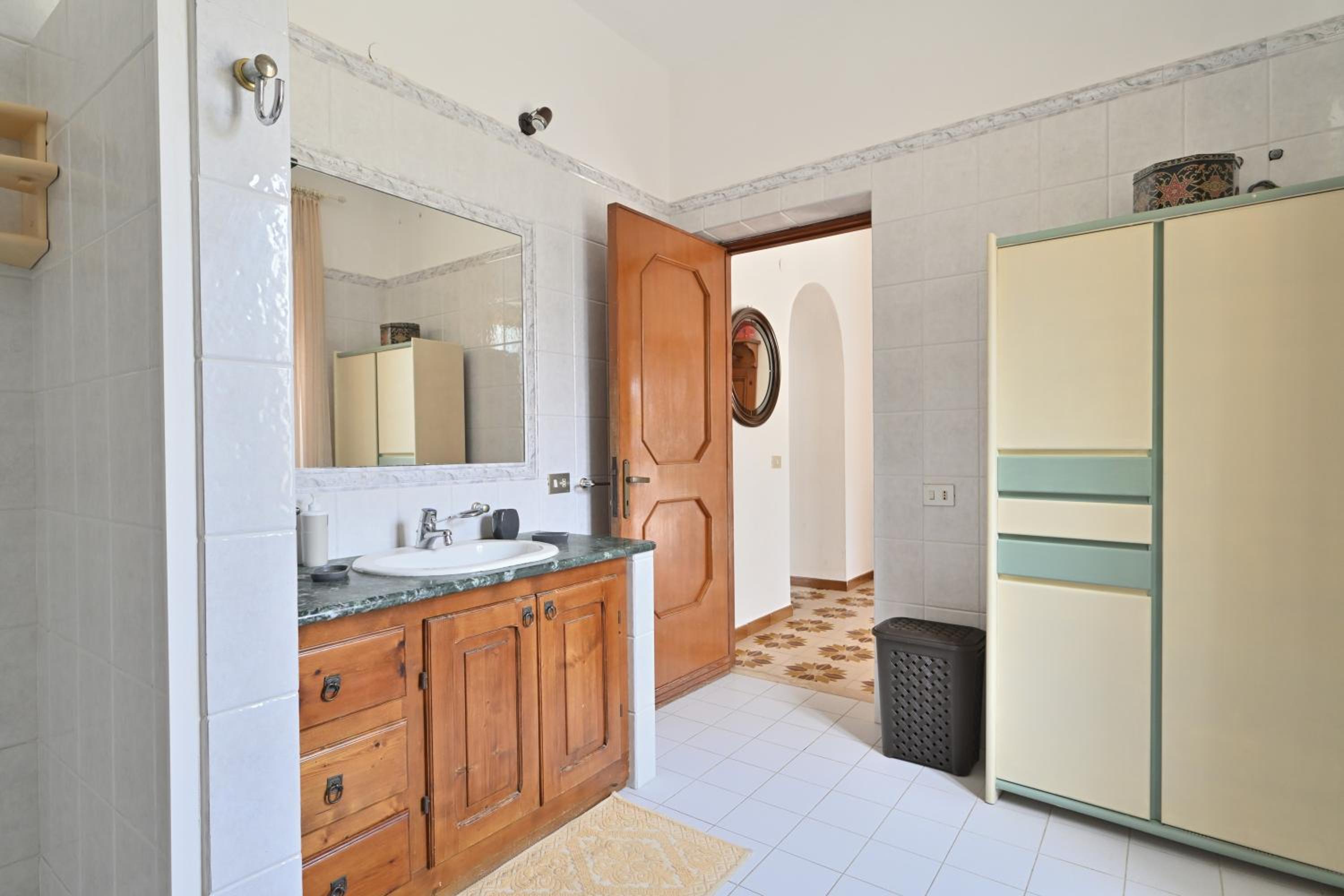 Two-Bedroom Deluxe Apartment with Garden View photo 3