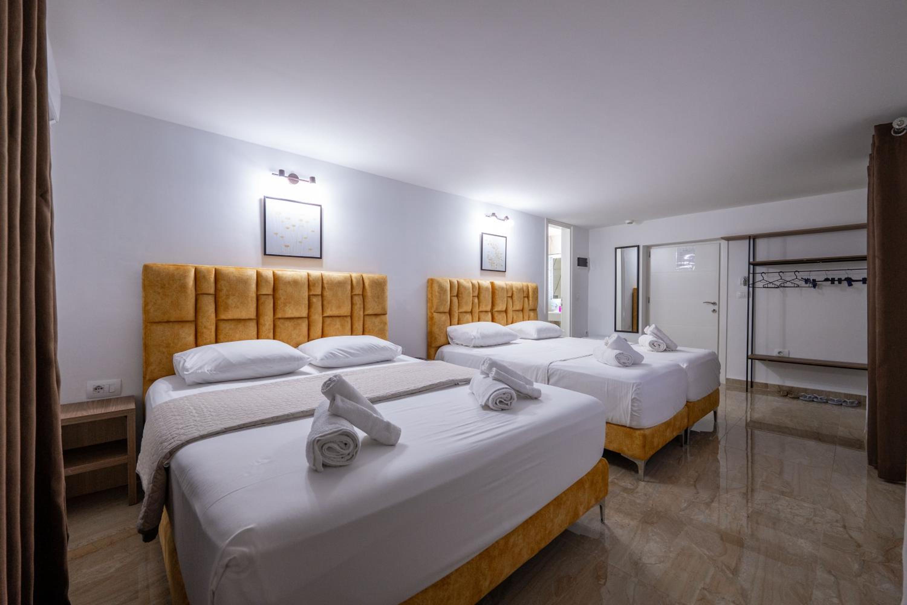 Comfort Quadruple Room photo 1