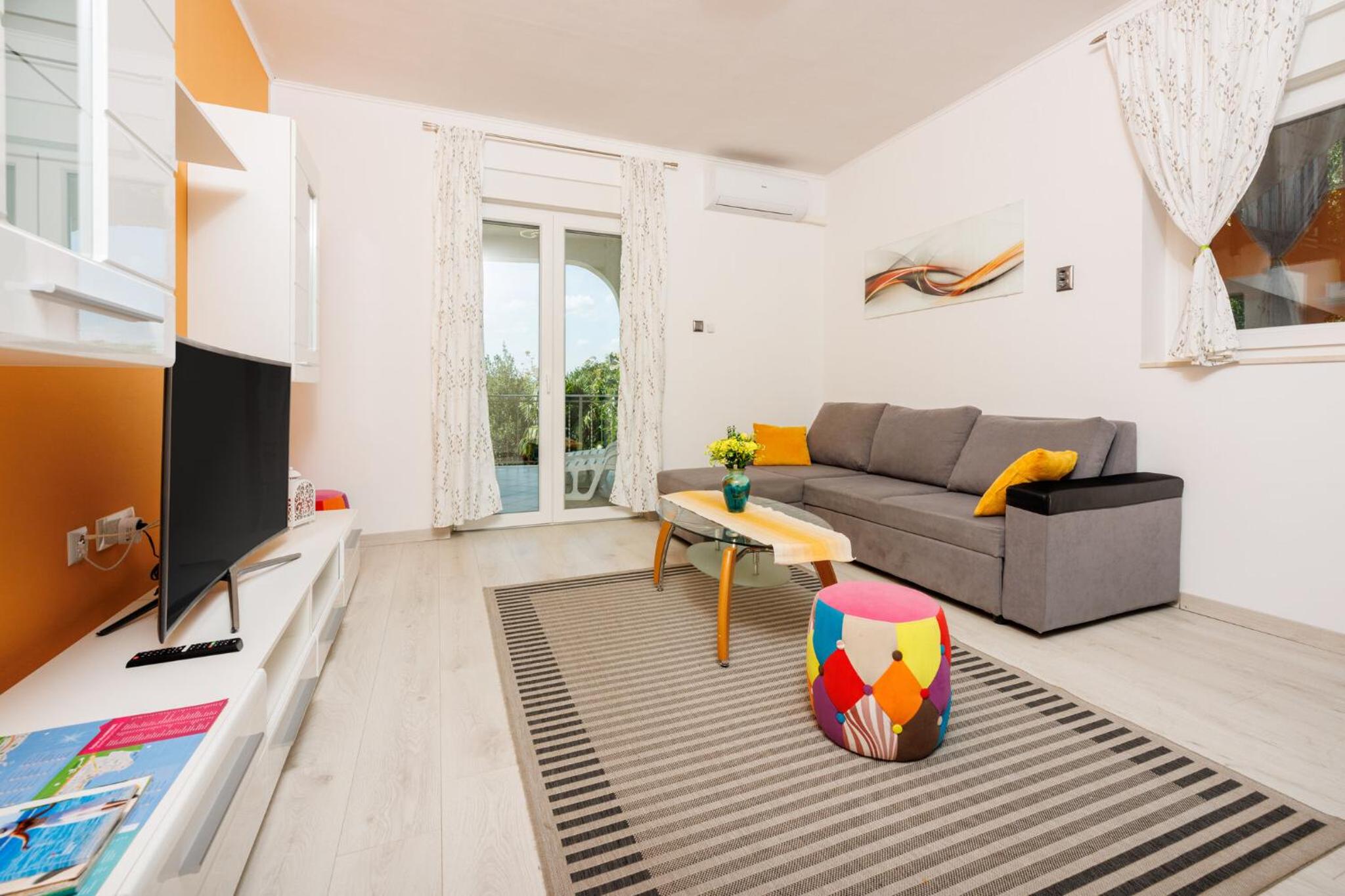Apartment with Sea View