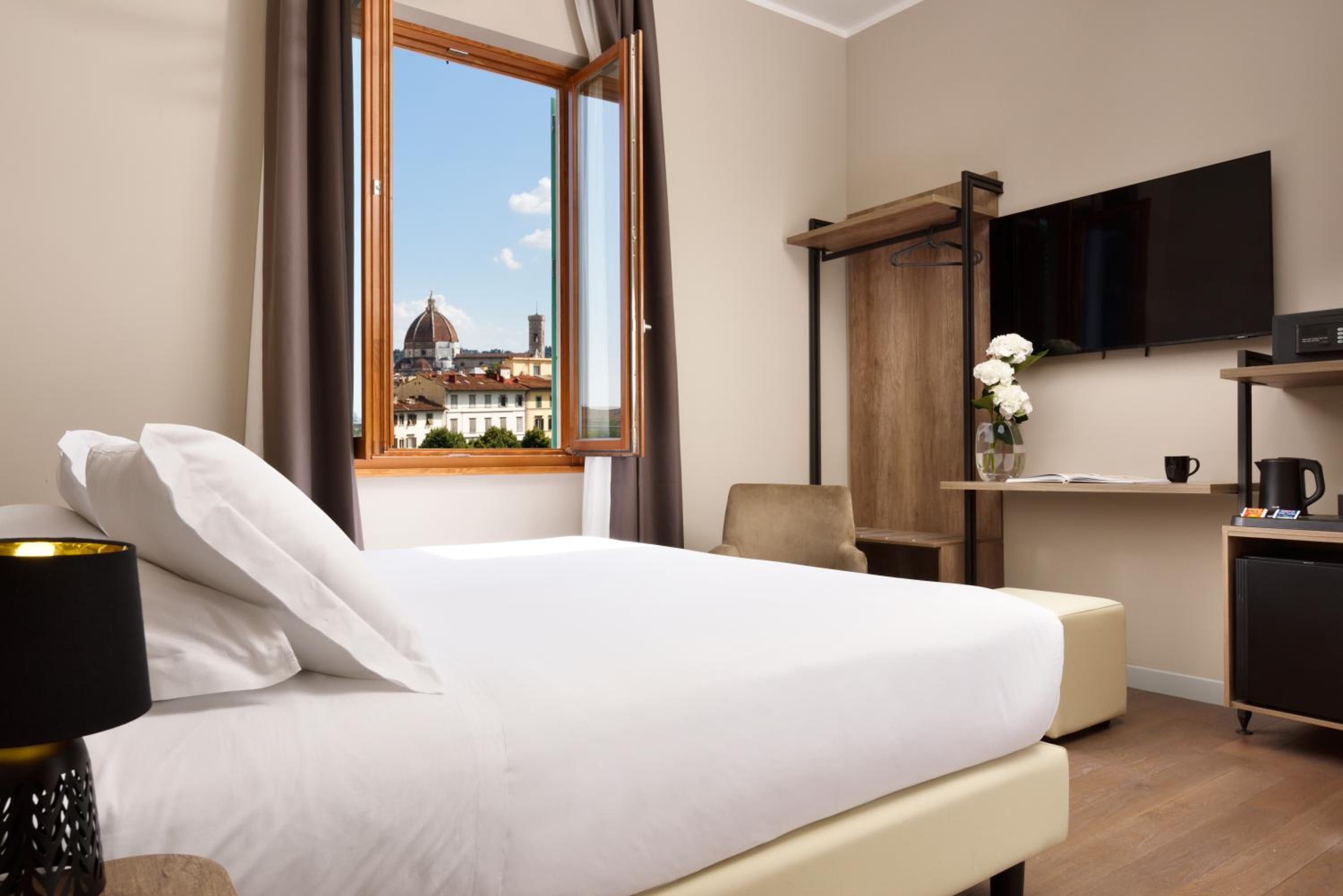 Double or Twin Room with View photo 1