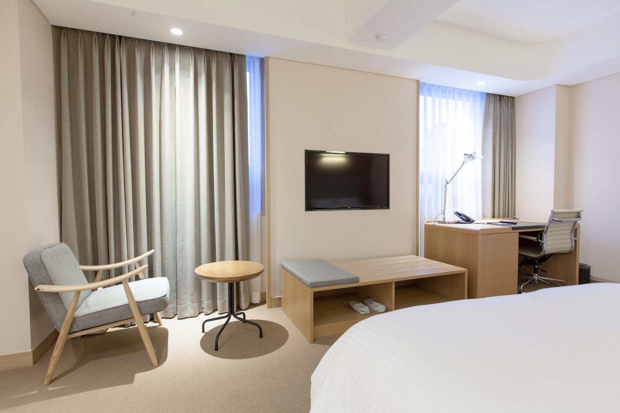 Family Suite (2 Double Beds) - Photo 3