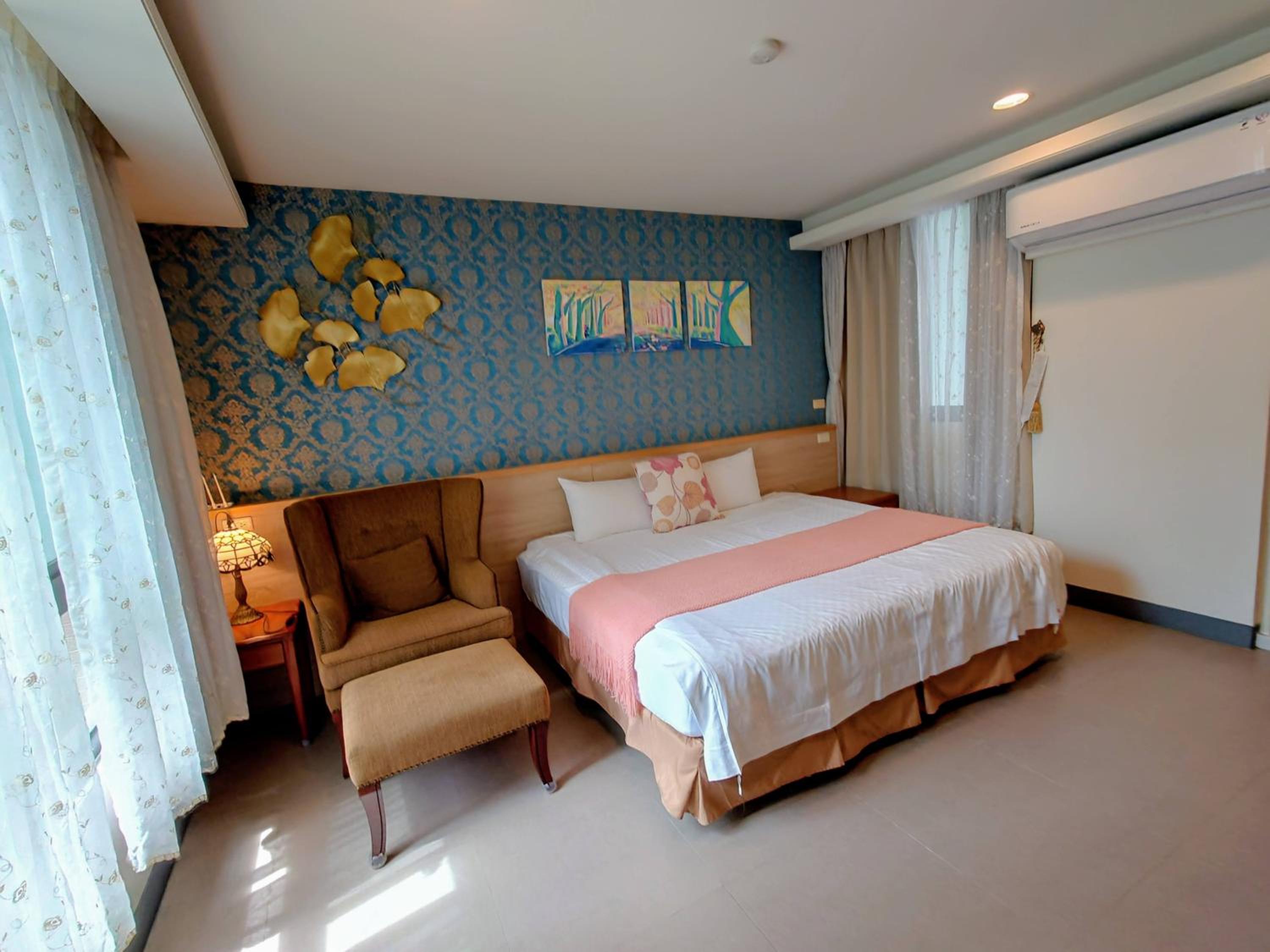 Double Room with Private Bathroom photo 1