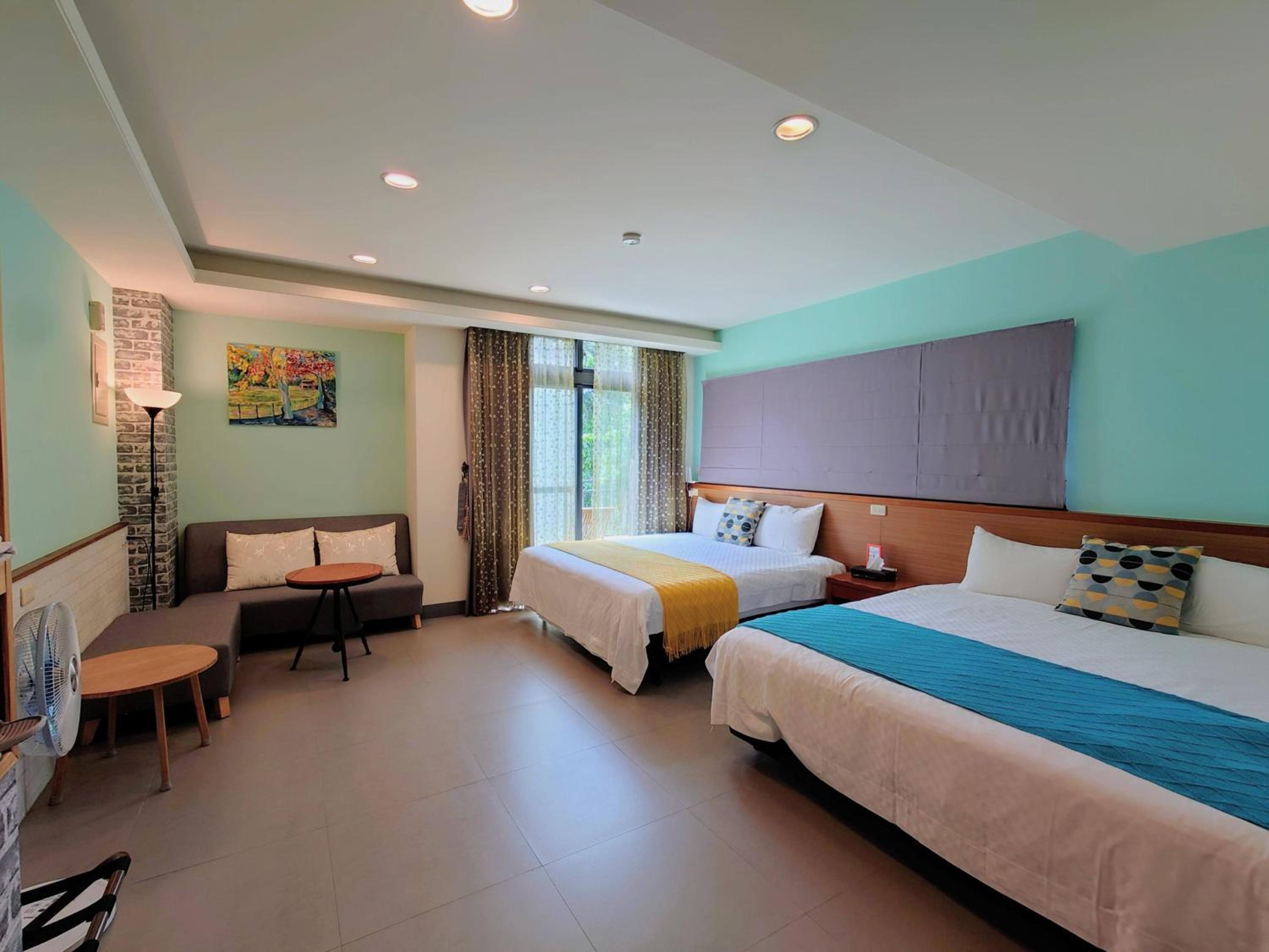 Family Suite with Balcony photo 1