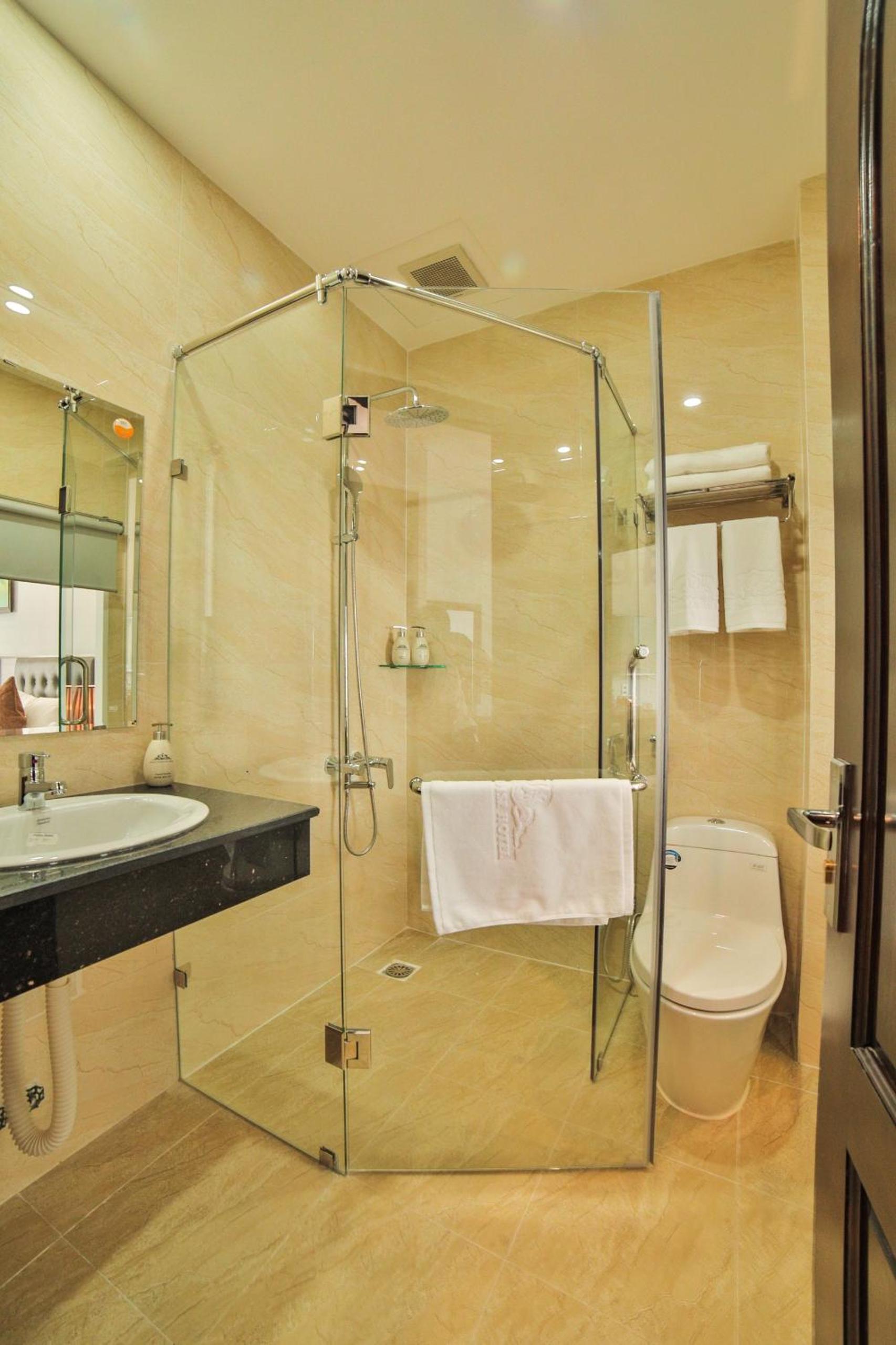 Deluxe Double Room photo 2