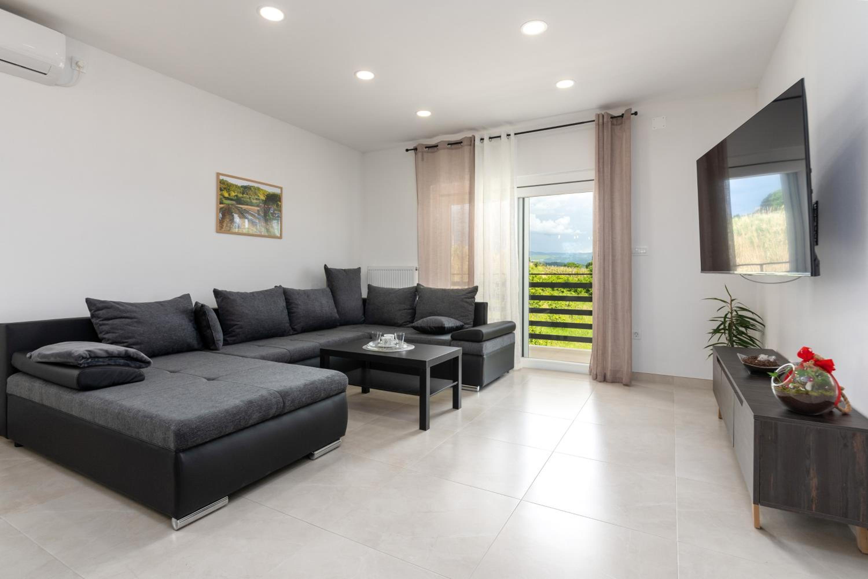 Holiday Home photo 1