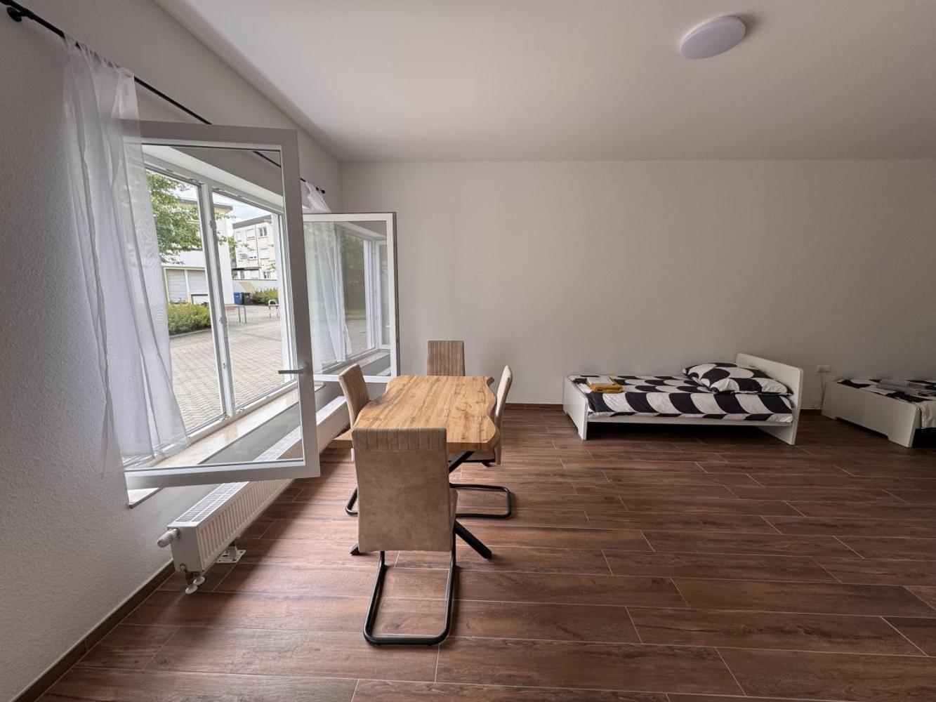 Apartment - Ground Floor photo 2