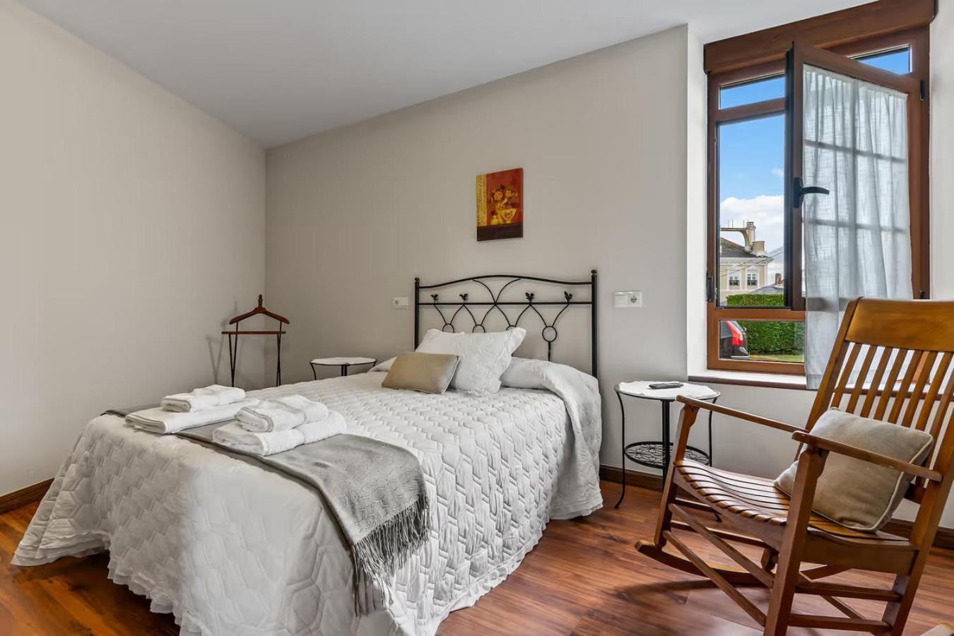 Apartamento de dos dormitorios (Cetareas 1)