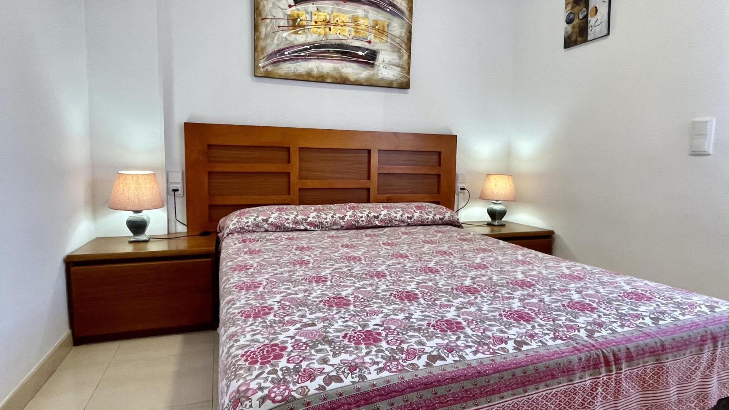 Apartamento con vista a la piscina