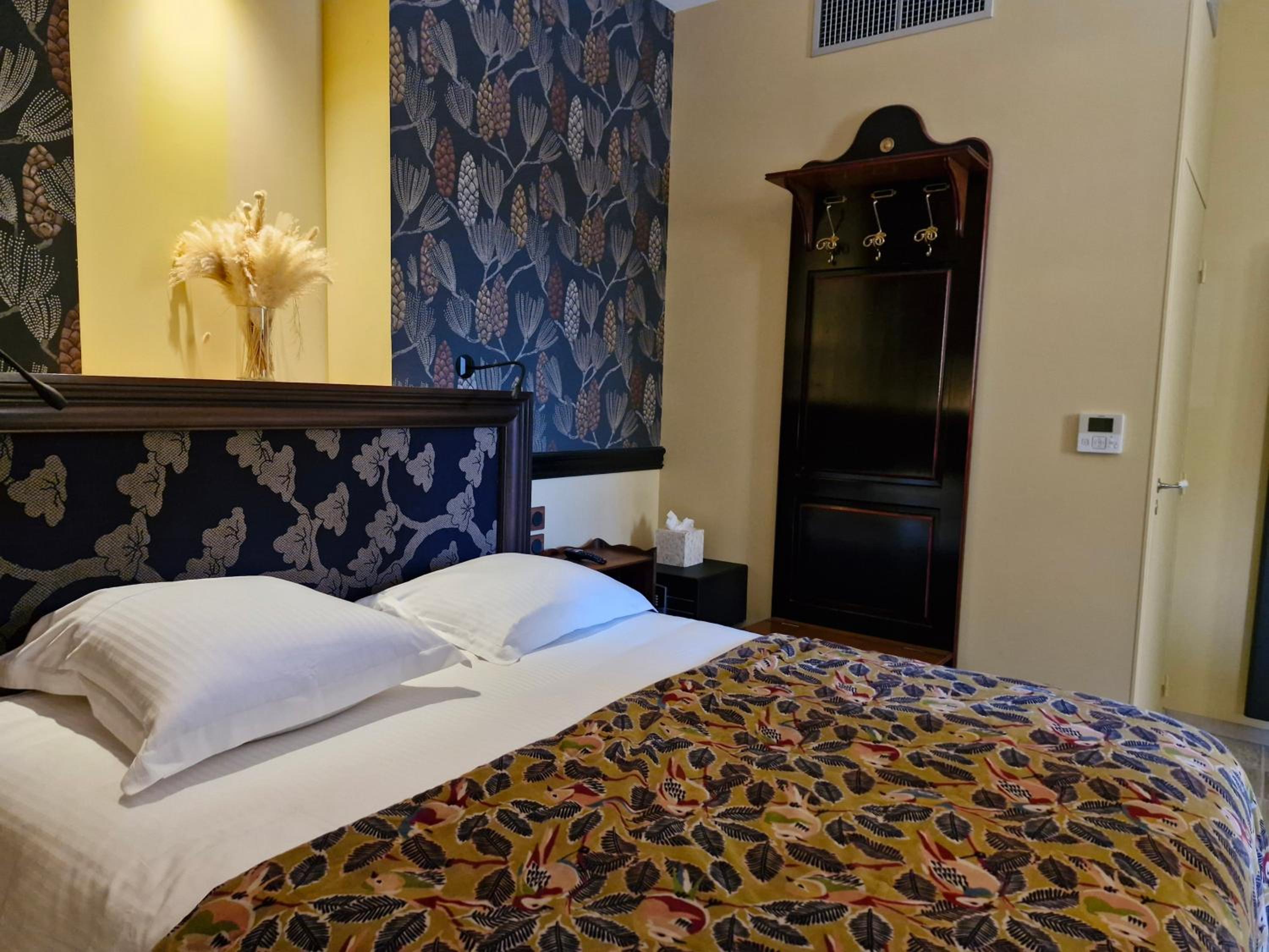 Superior Queen Room photo 3
