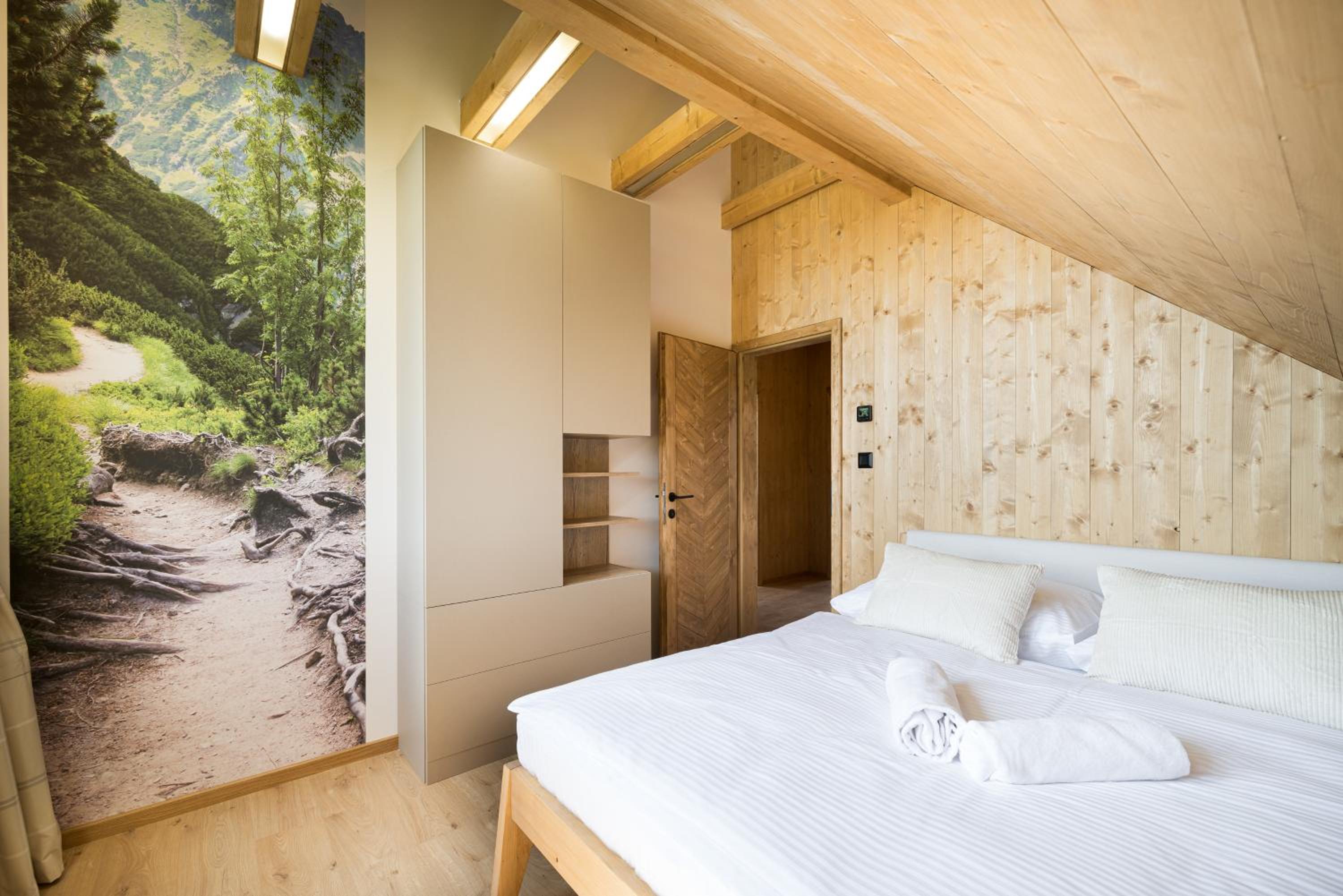 Four-Bedroom Chalet photo 1