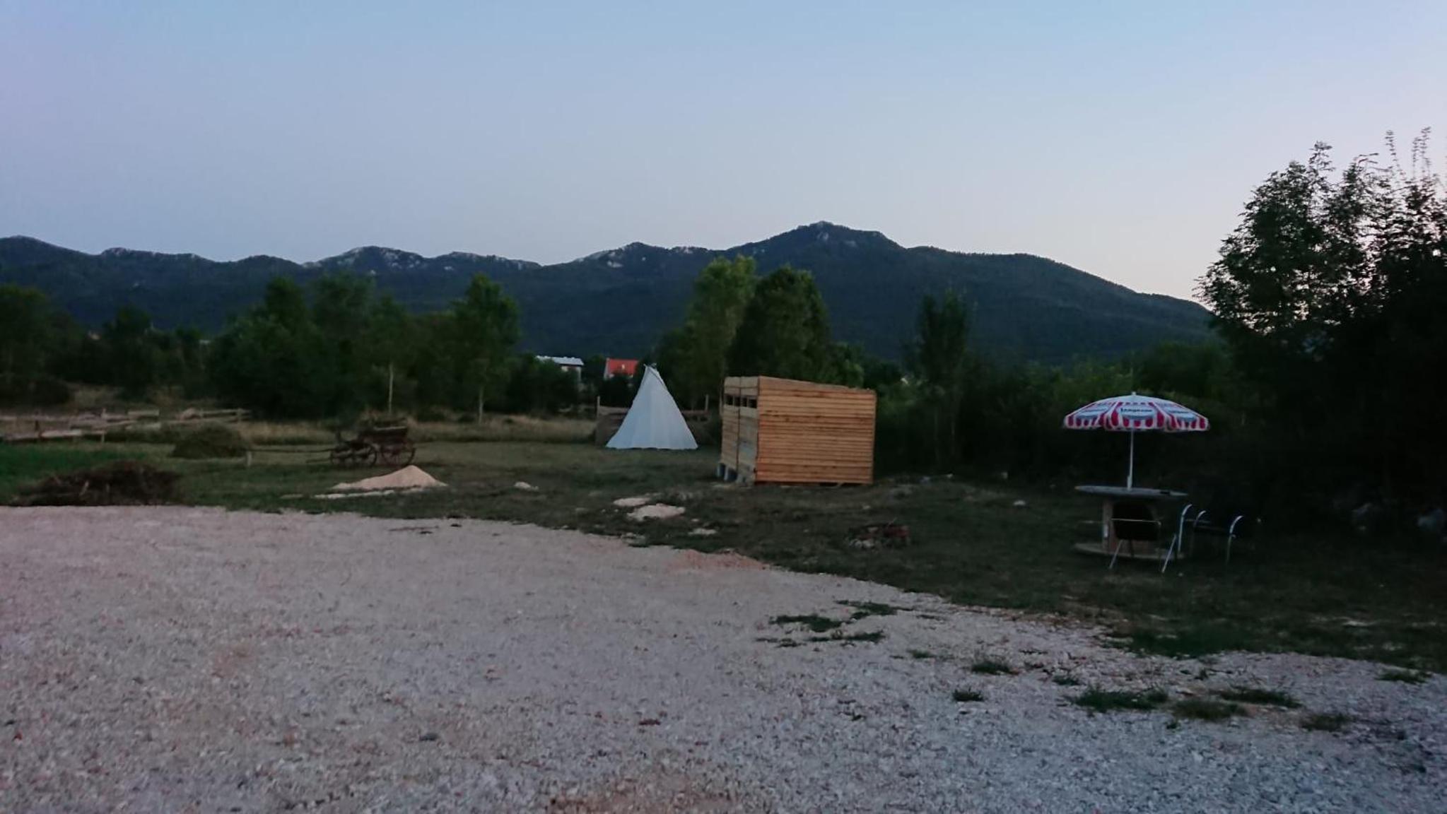 Tent photo 3