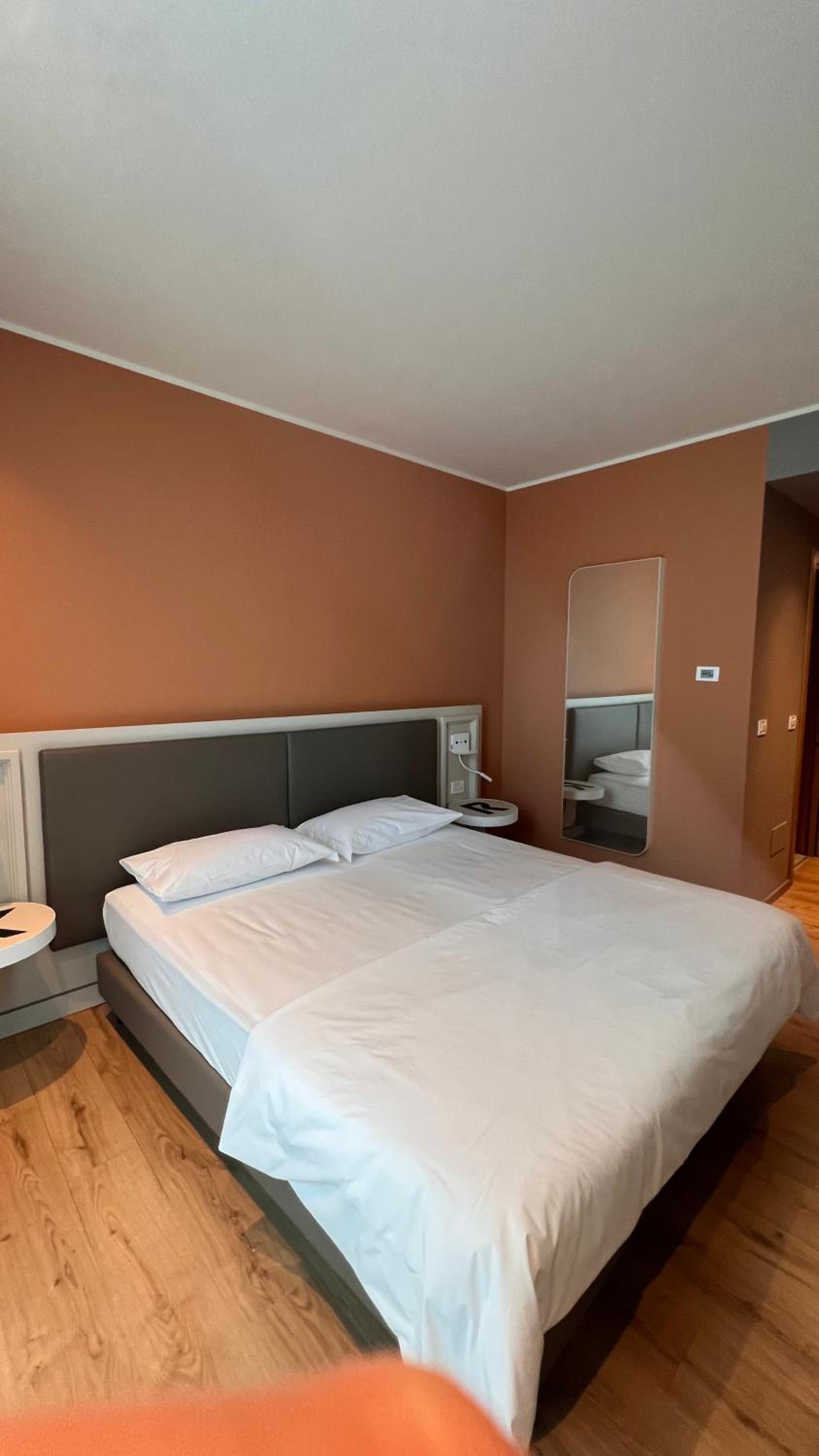 Double or Twin Room photo 2