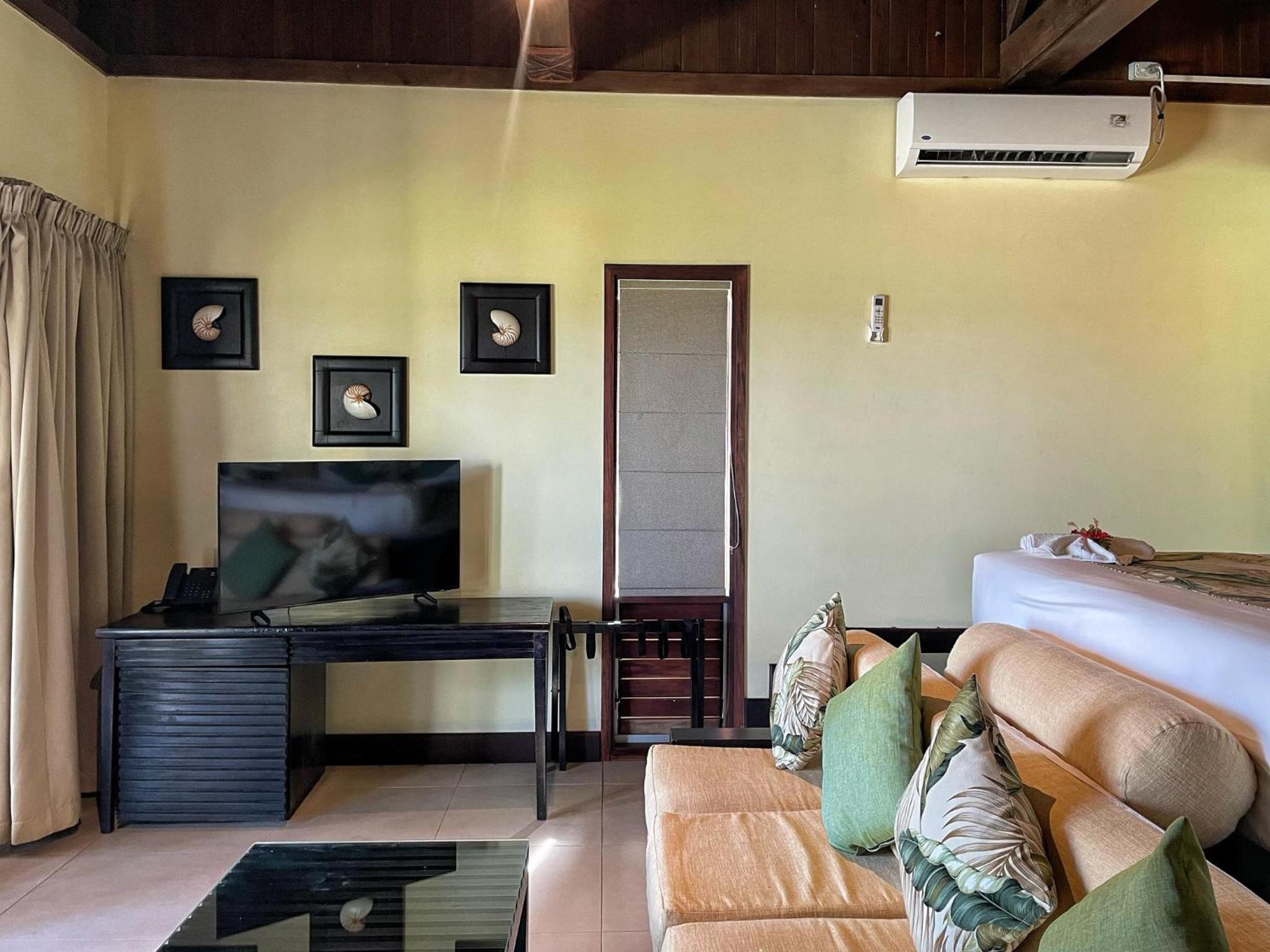 Ocean View Suite with Private Pool