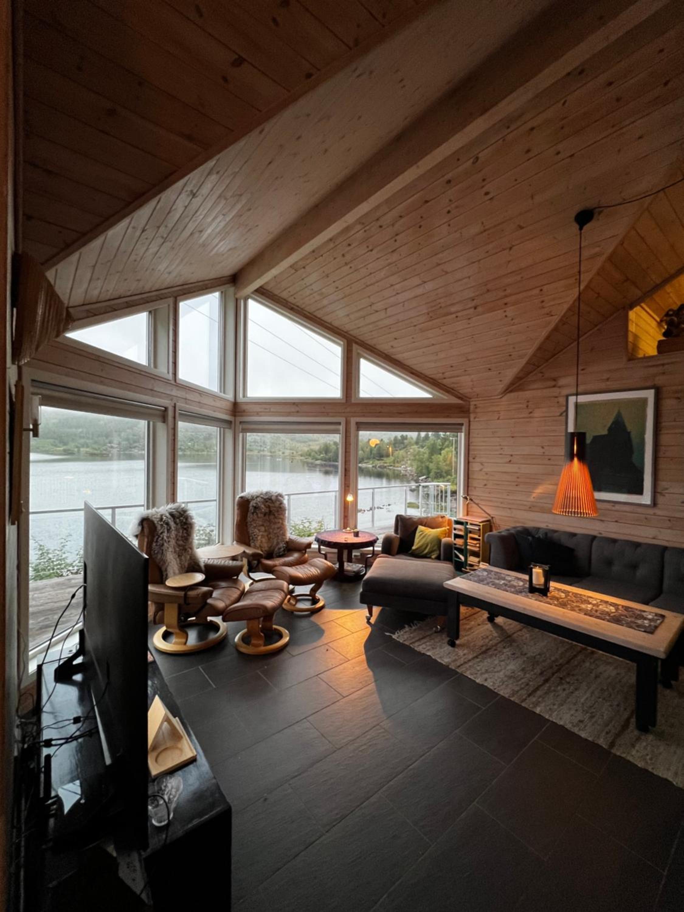 Four-Bedroom House photo 1