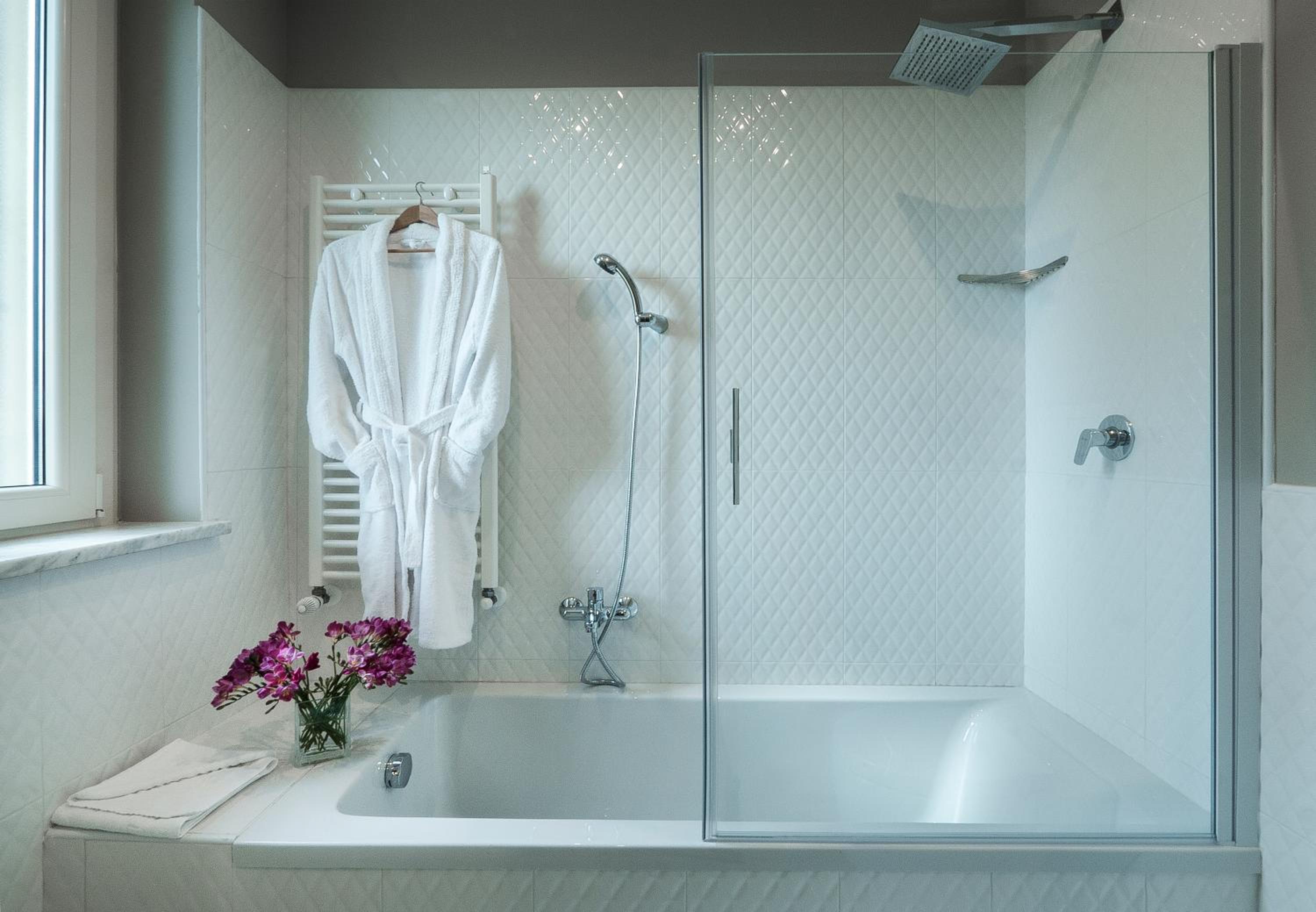 Deluxe Double or Twin Room photo 2
