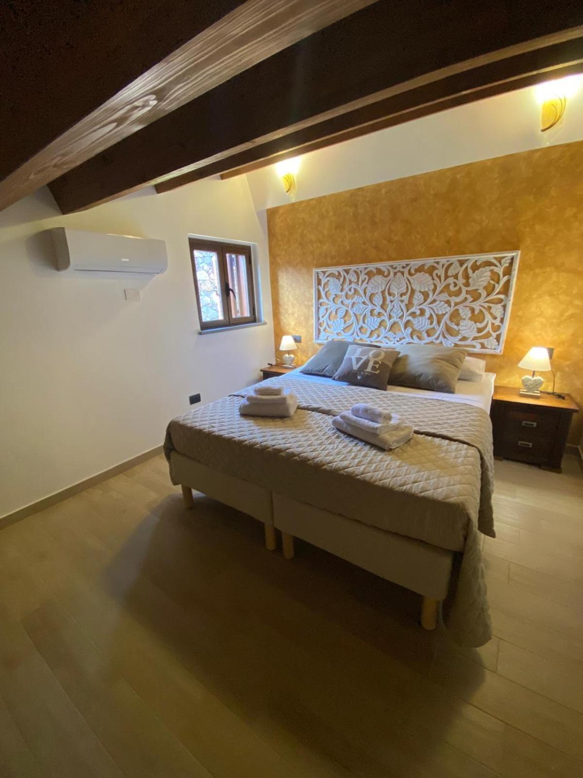Apartment with Terrace photo 1
