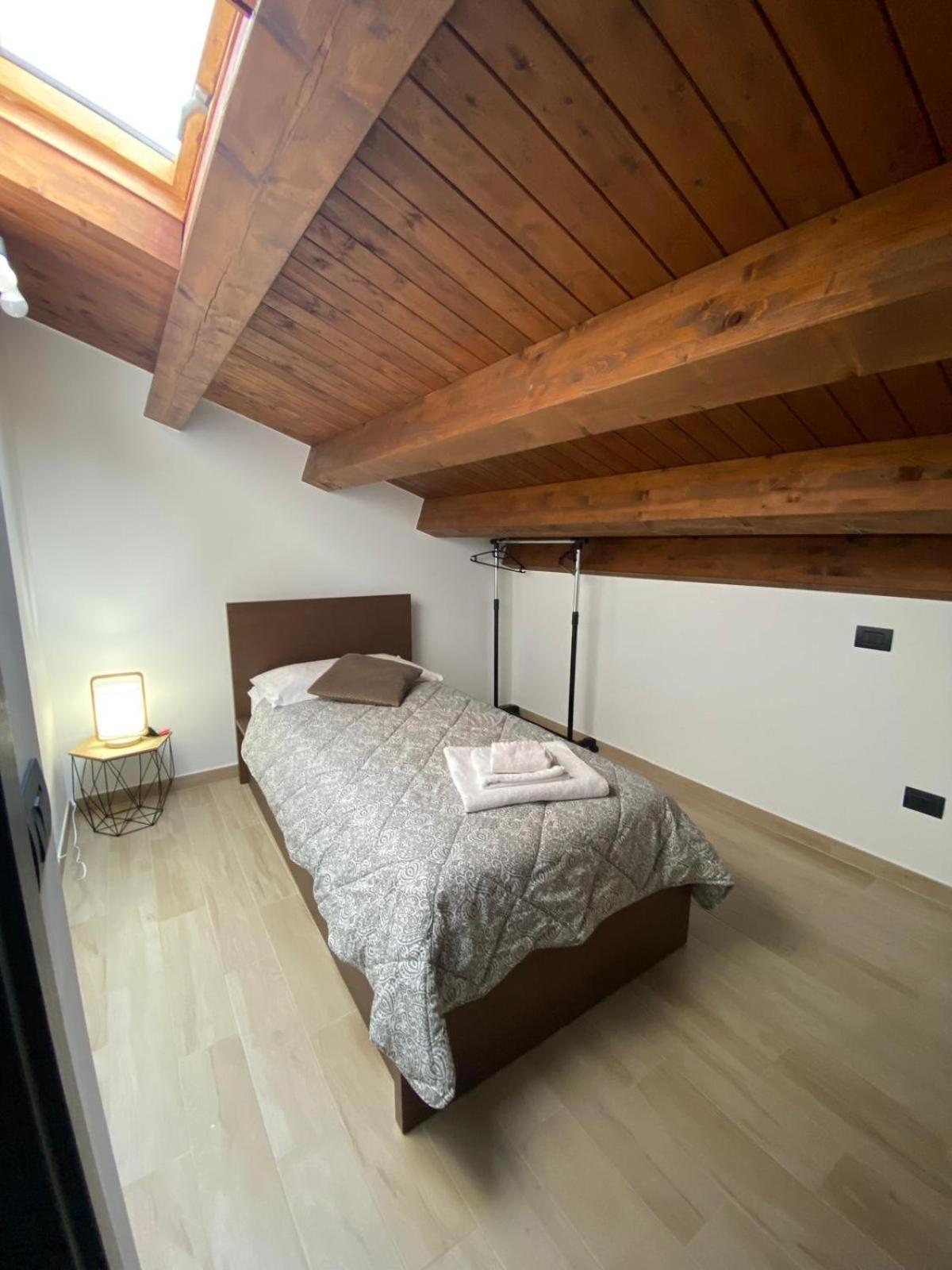 Apartment with Terrace photo 3