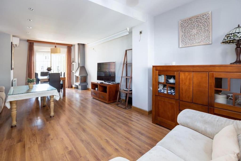Casa de tres habitaciones