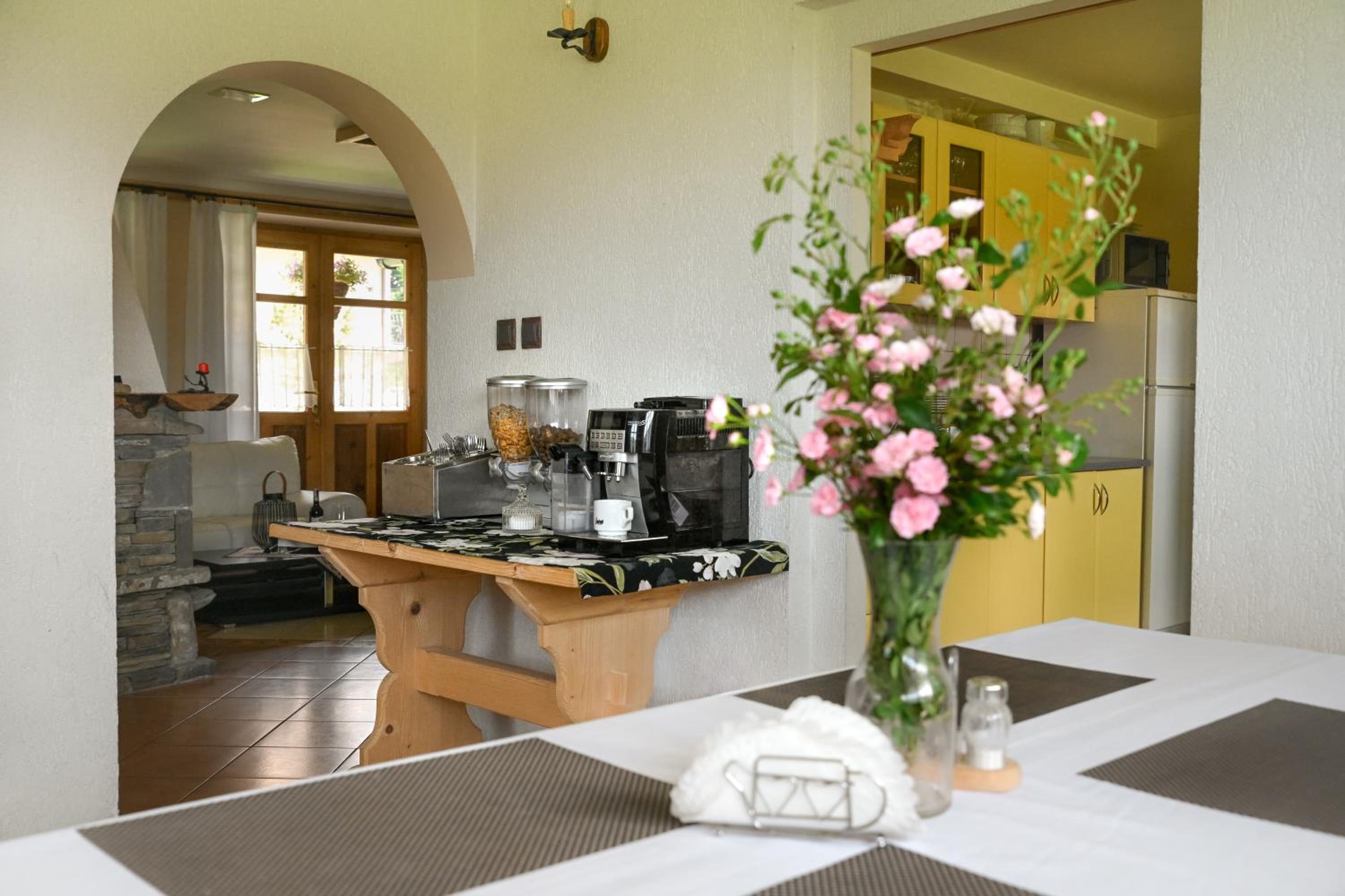 Apartment (5 Adults) - Photo 14