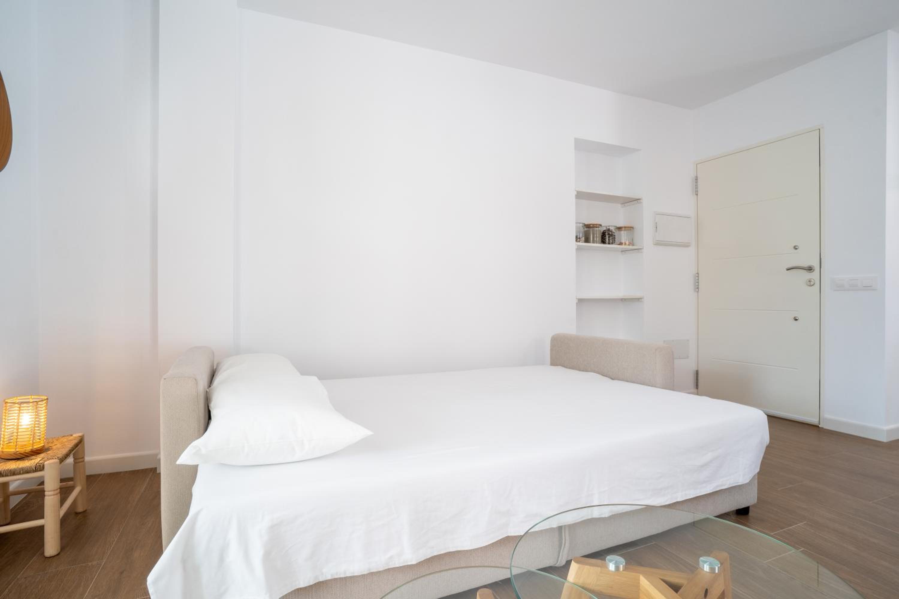 One-Bedroom House photo 2