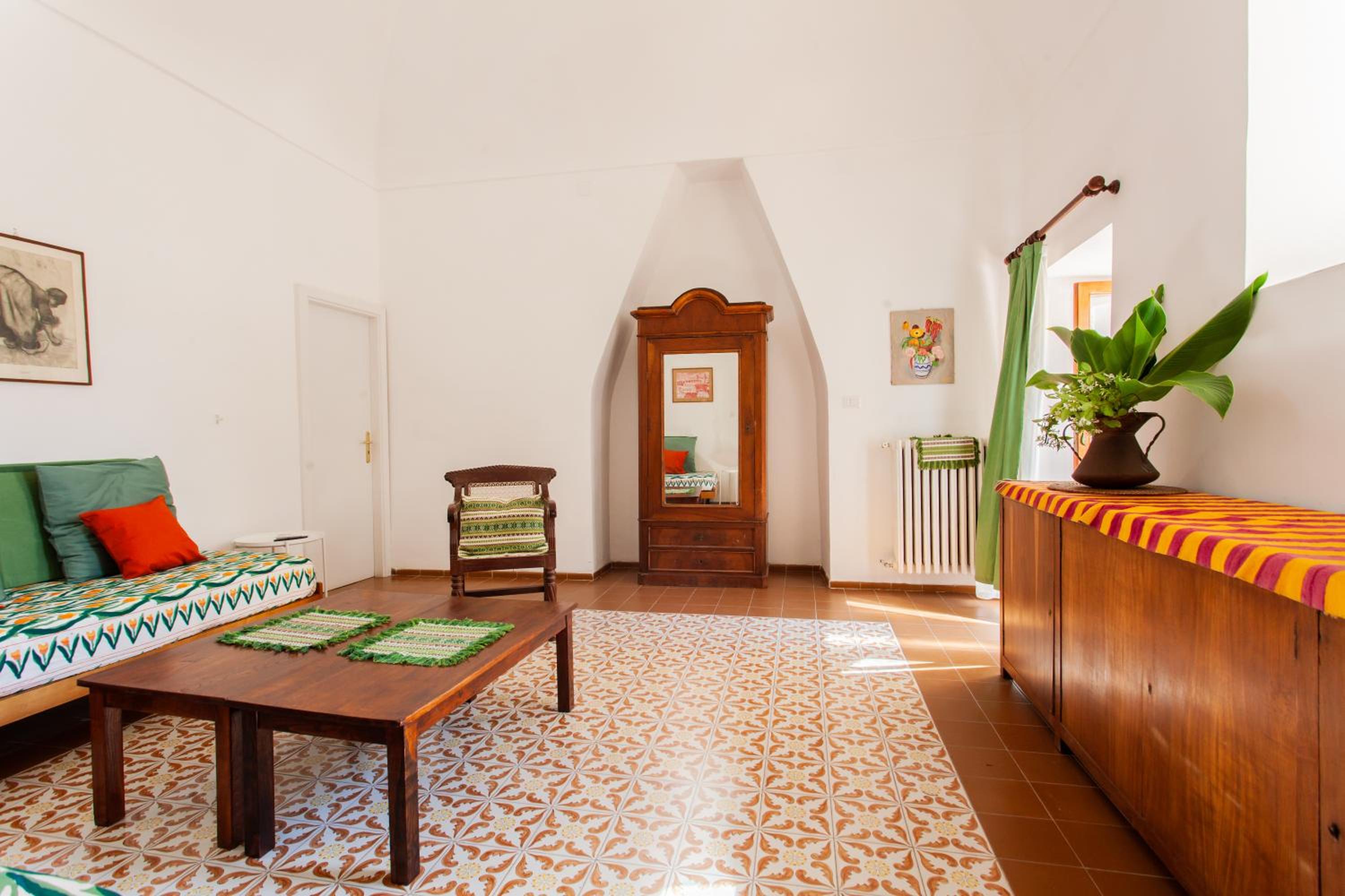 Apartment with Garden View
