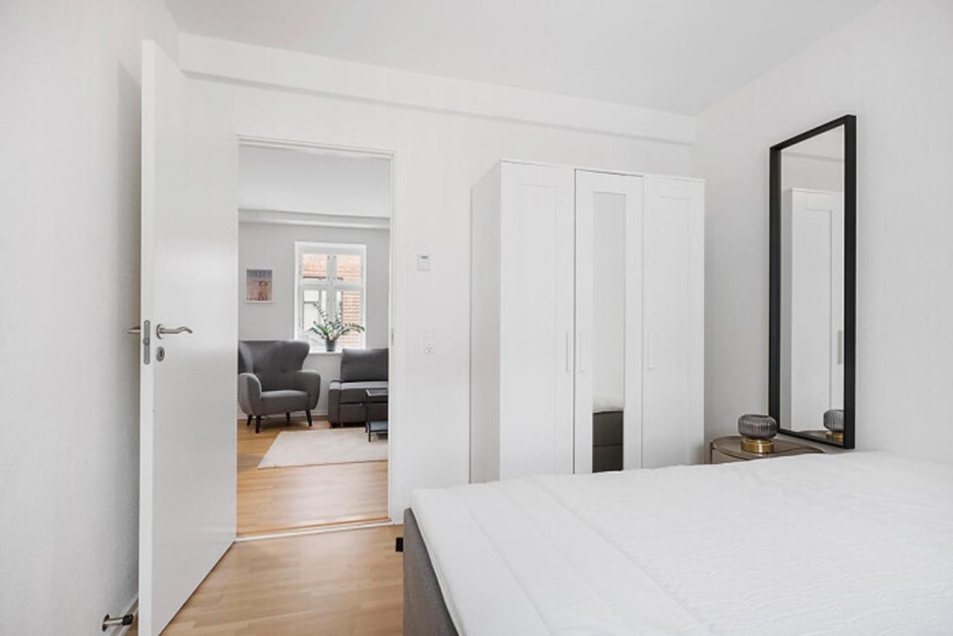Apartment photo 3