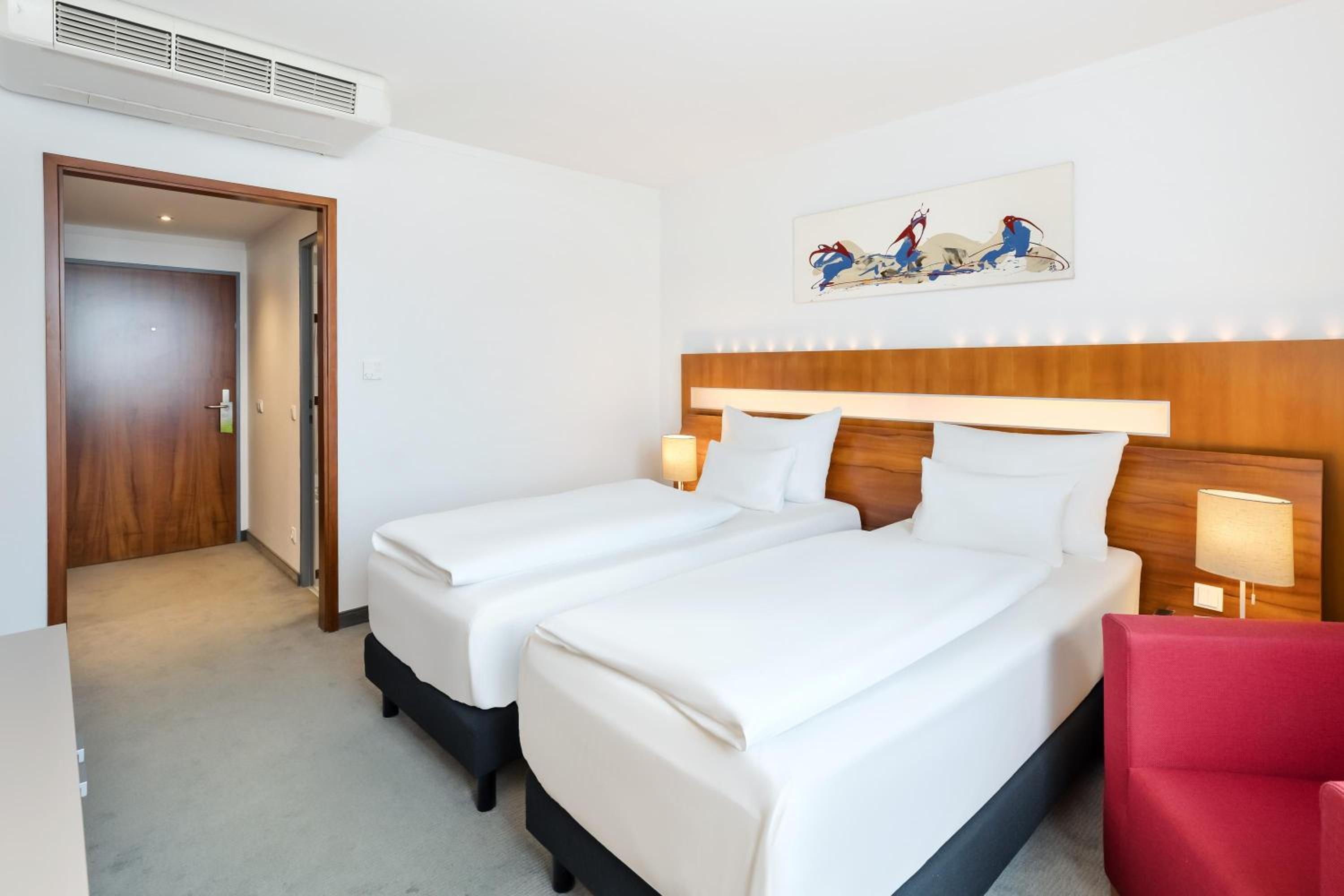 Classic Room - Photo 8