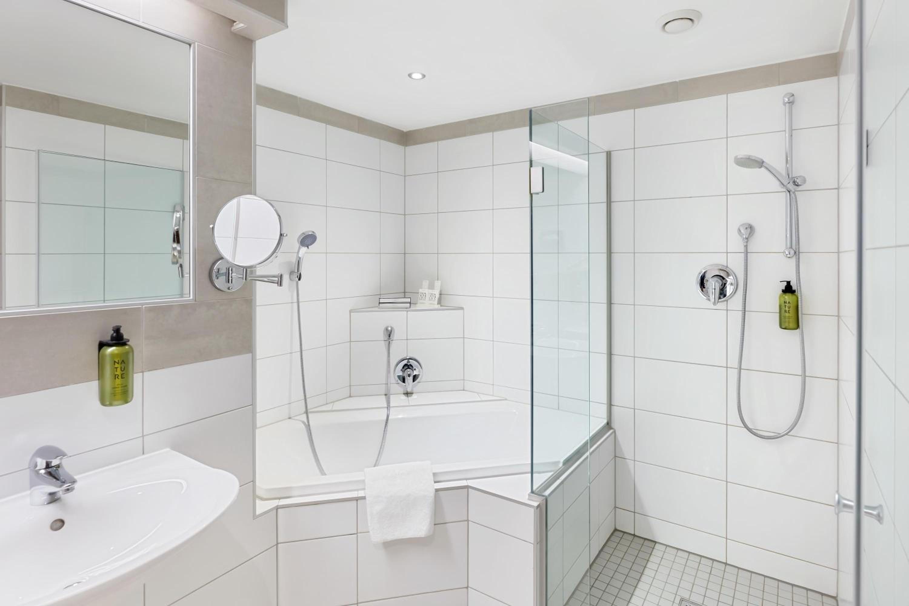 Junior Suite - Photo 7