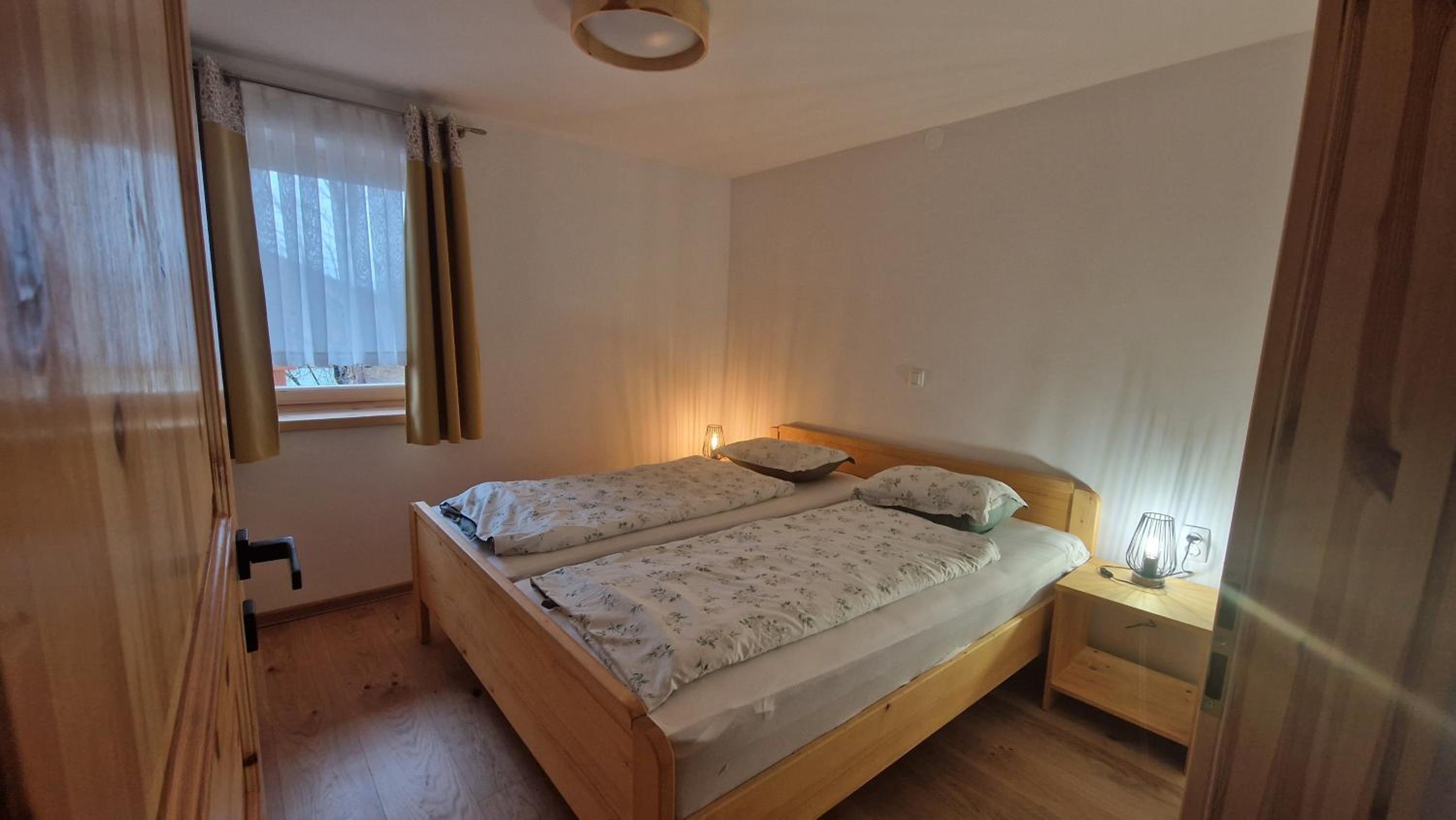 Deluxe Apartment photo 2