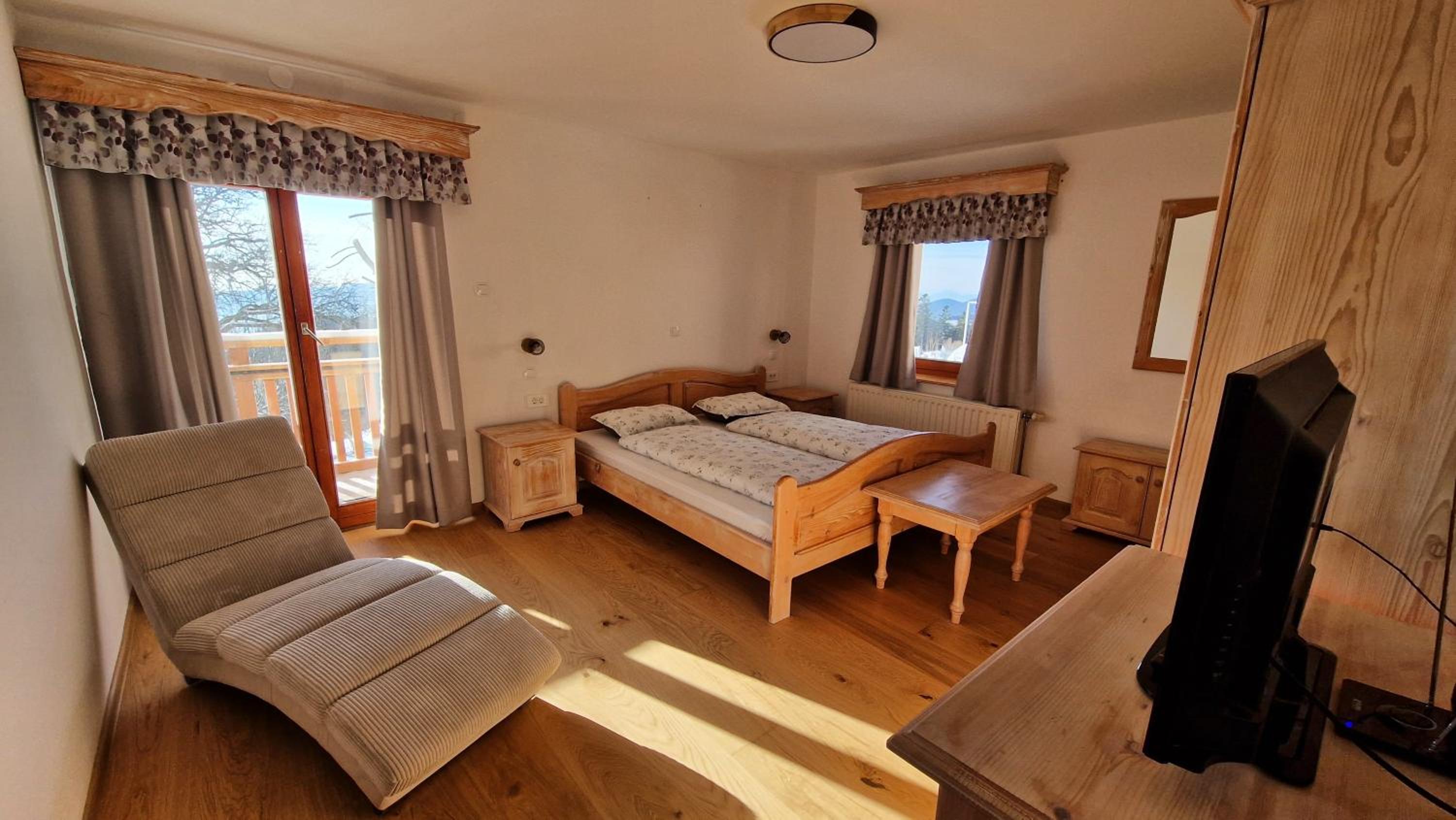 Triple Room with Balcony photo 1