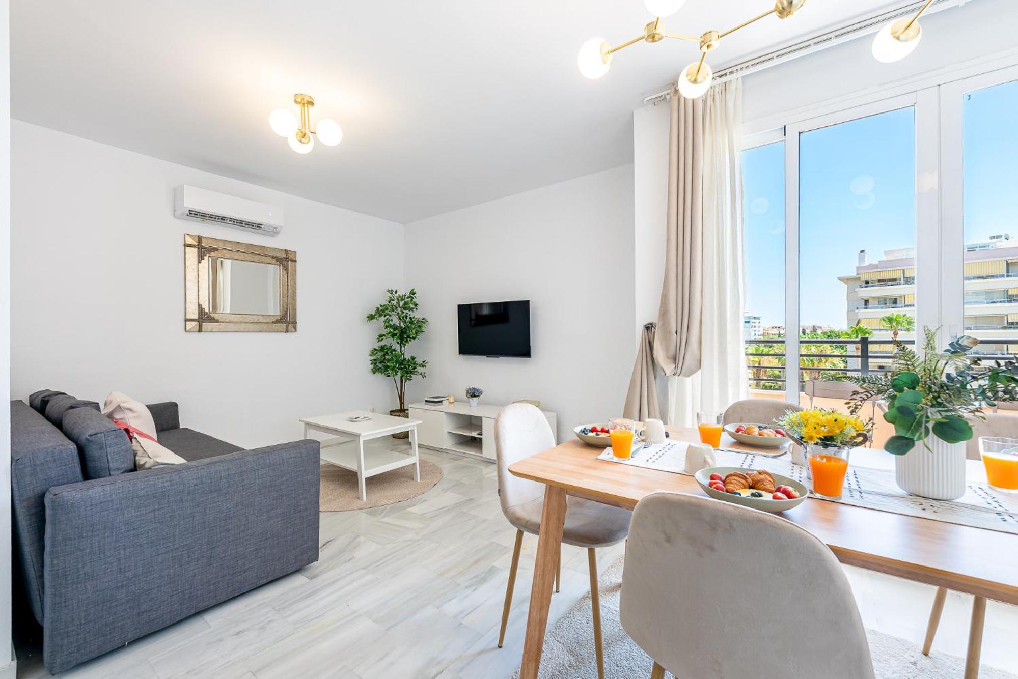 Apartamento con Balcón