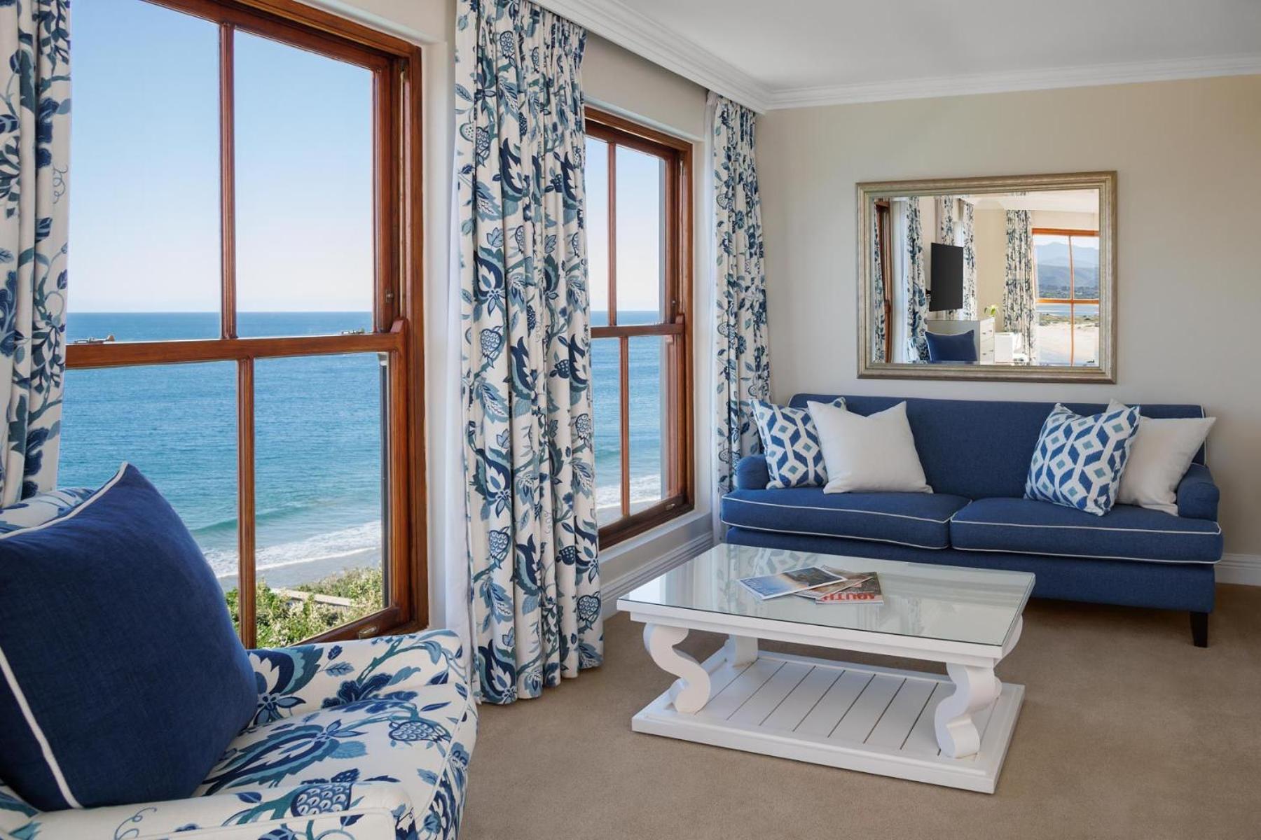 Premier Suite - Photo 6