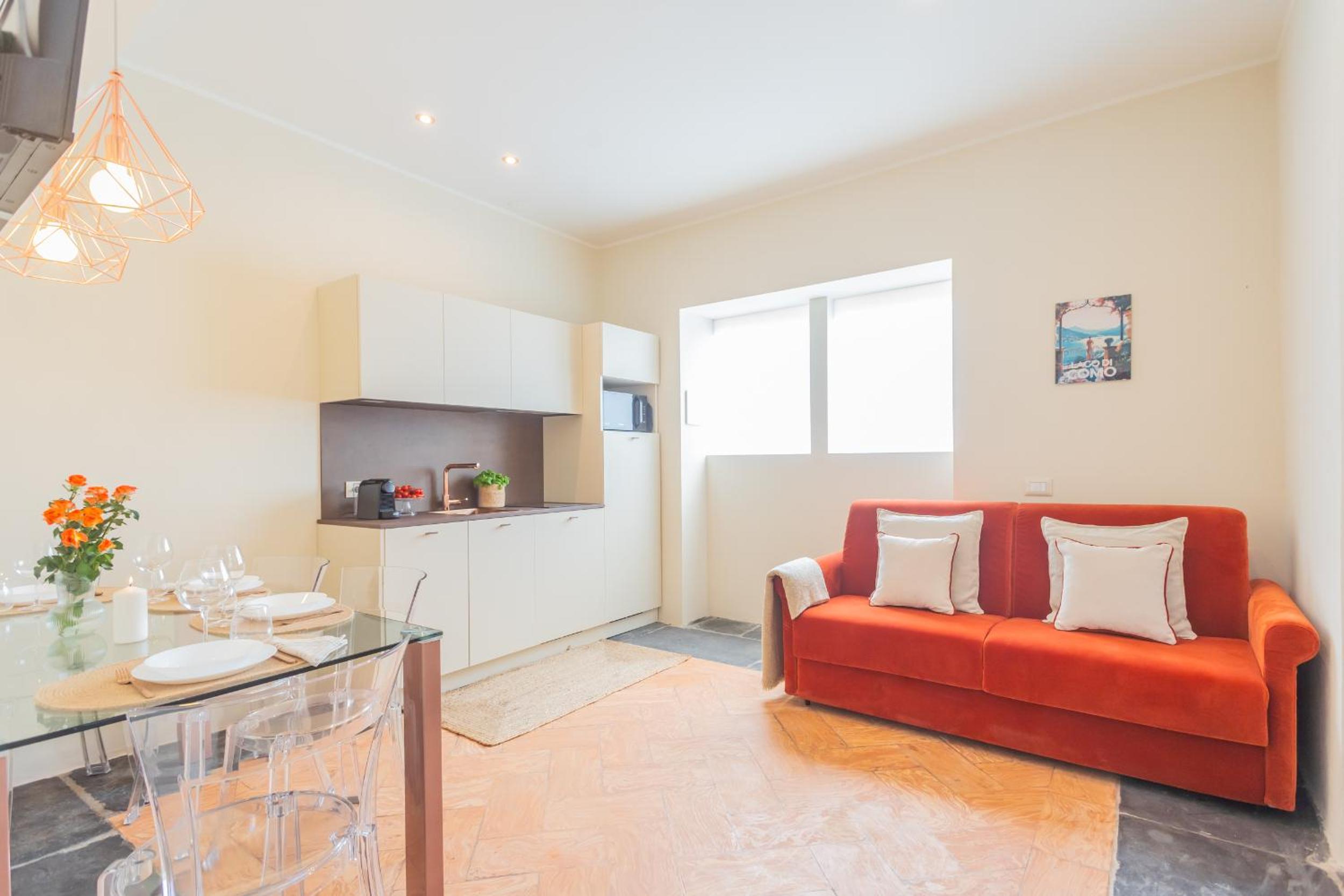One-Bedroom Apartment