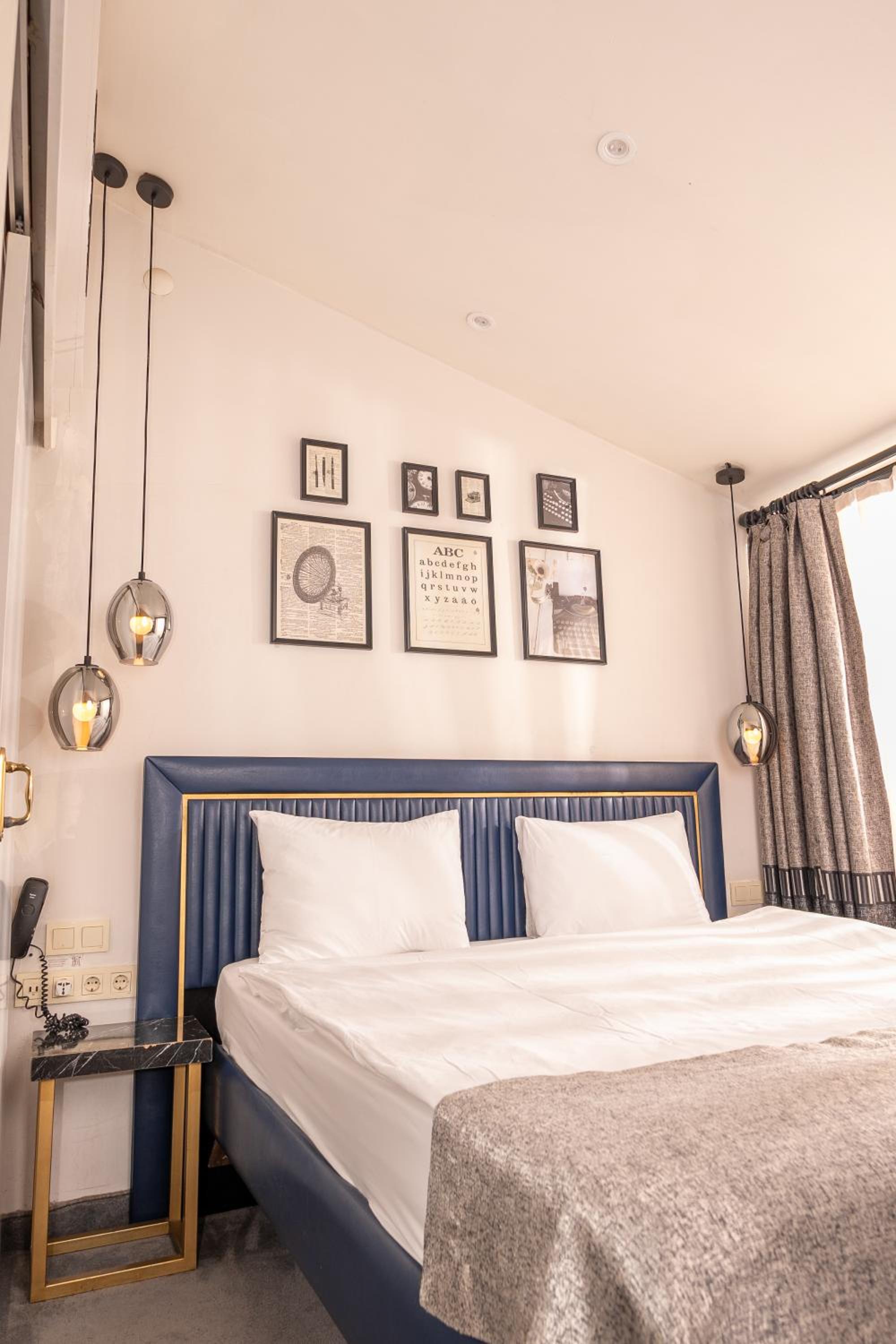 Standard Triple Room photo 2