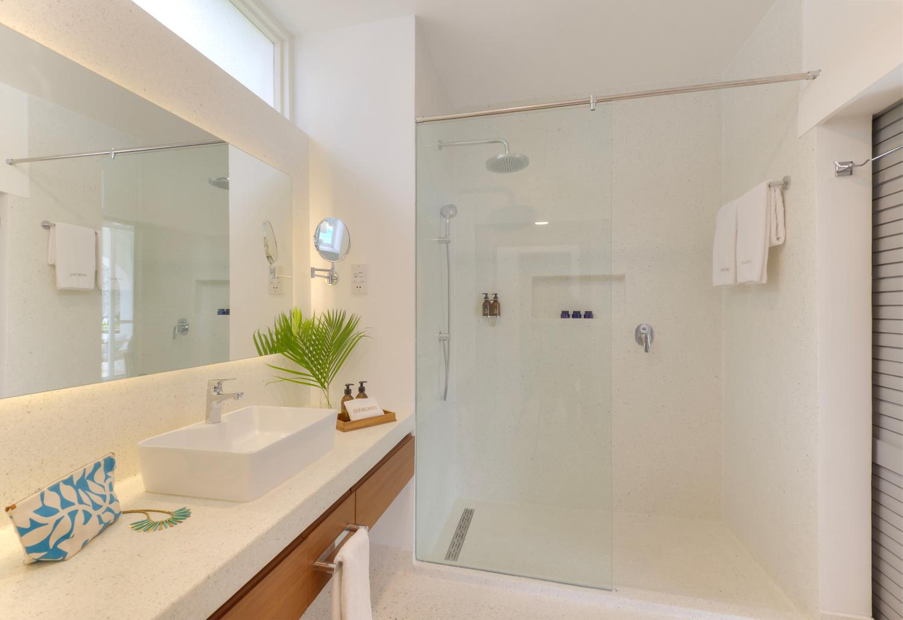 Bustani Junior Suite - Photo 5
