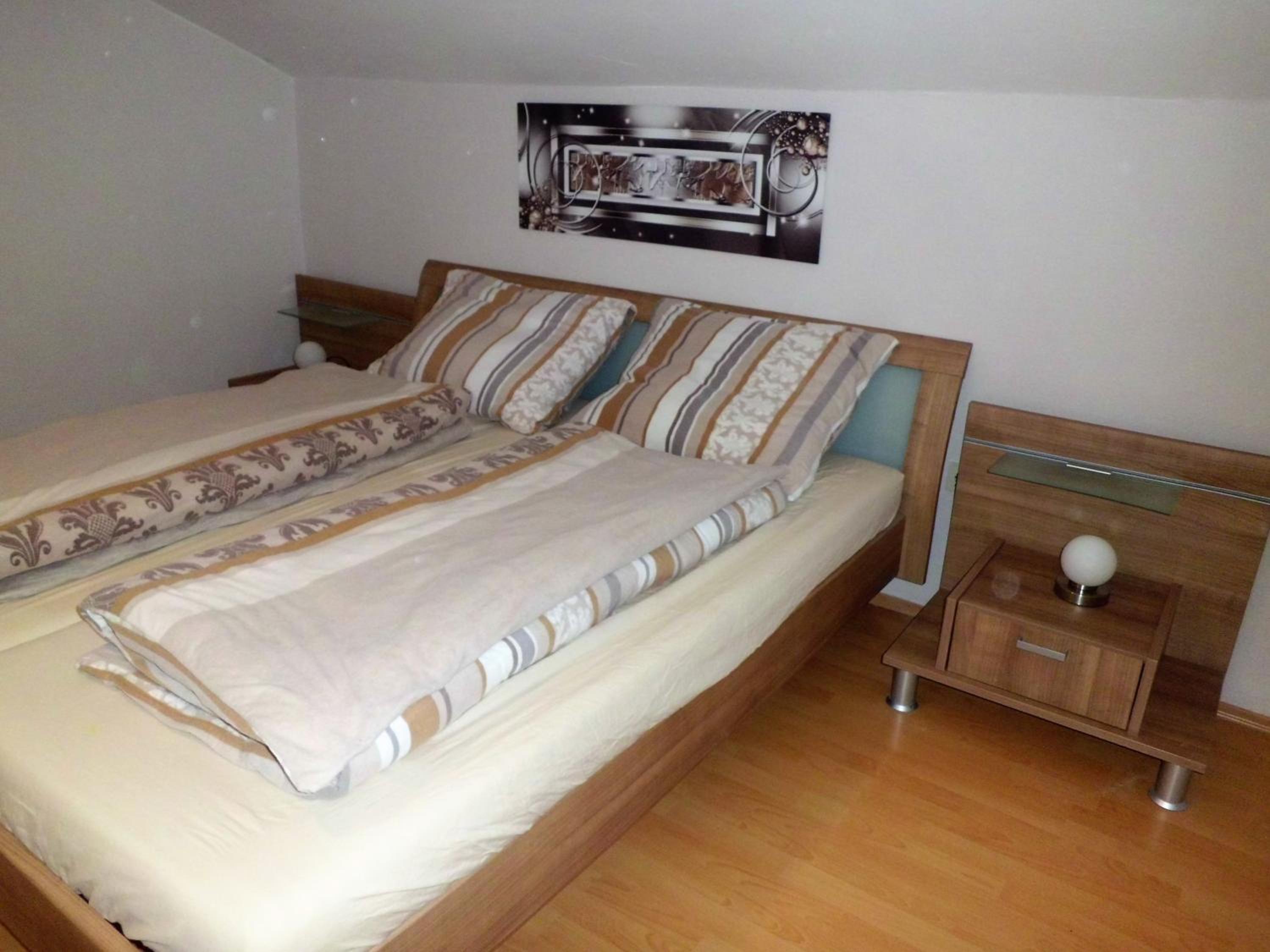 Apartment photo 2
