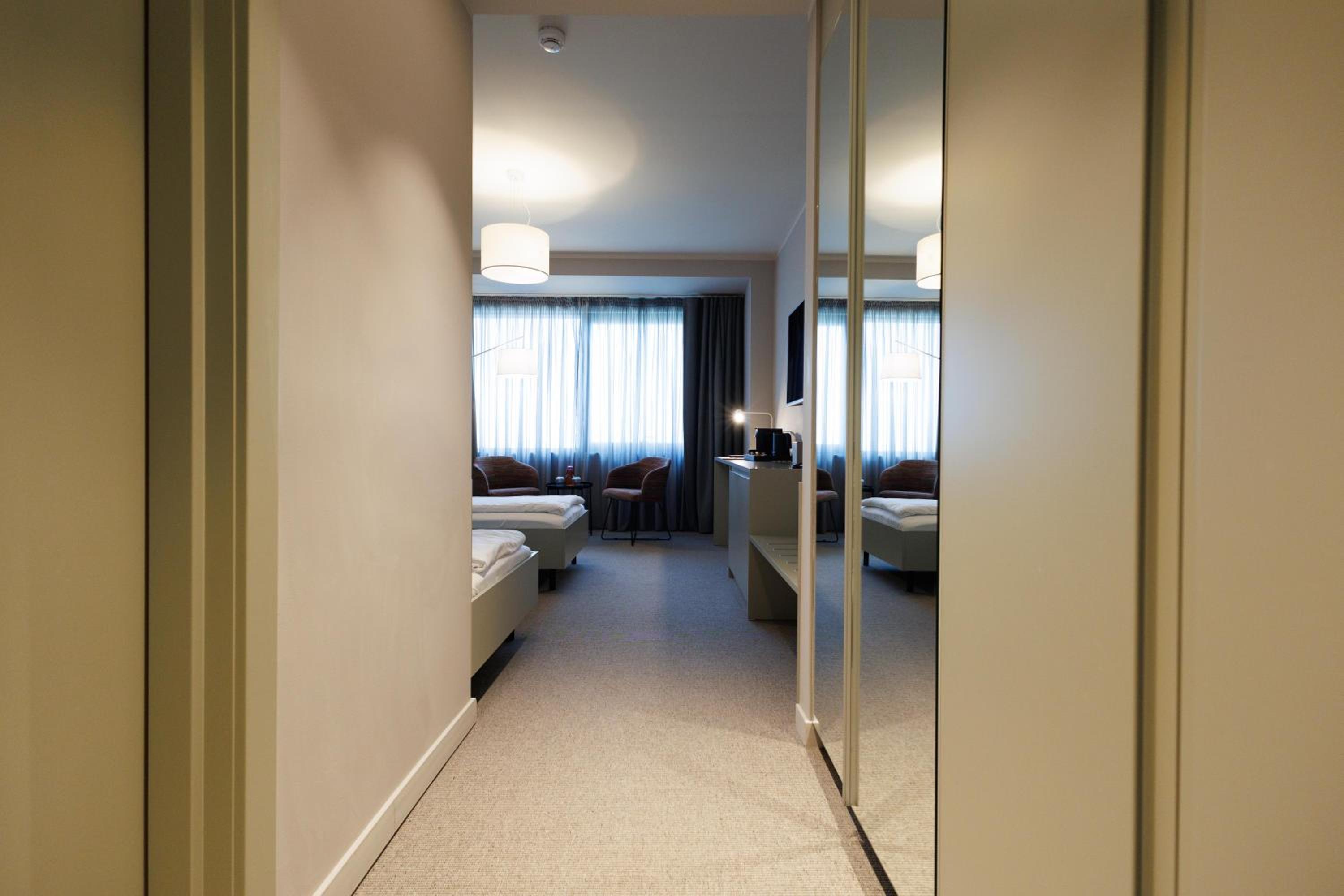 Deluxe Twin Room photo 1