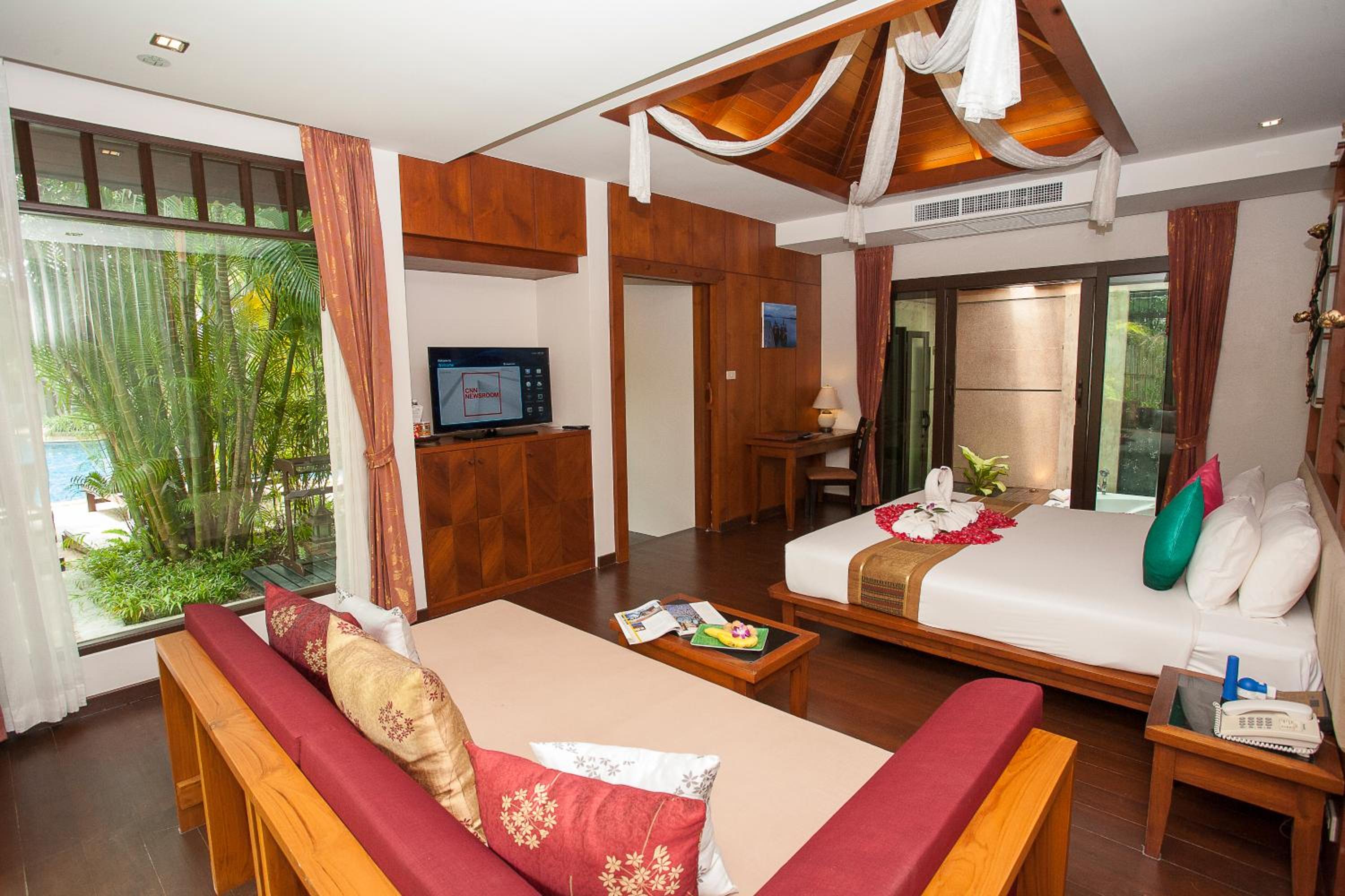 Jacuzzi Villa - Photo 6