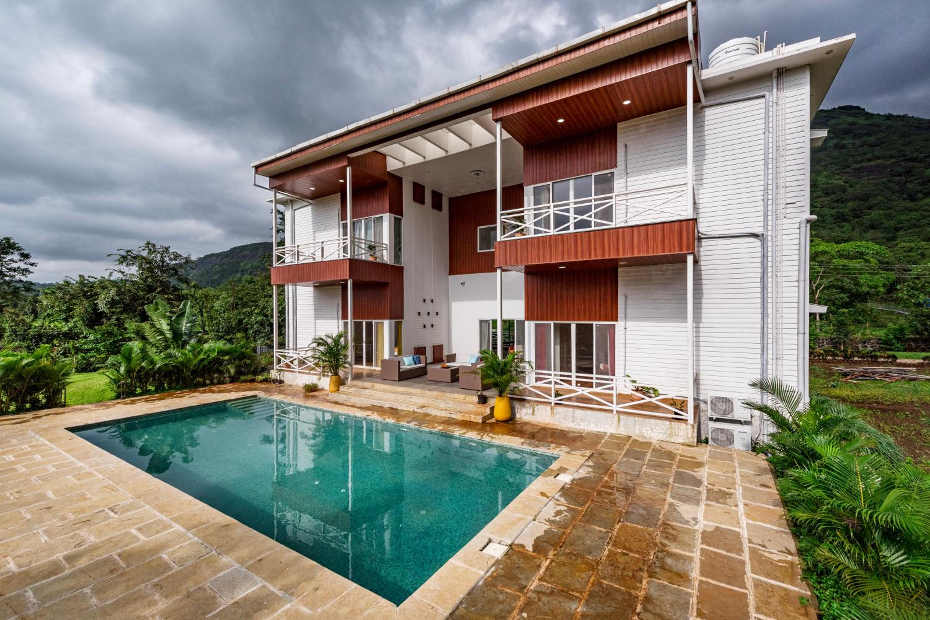 Villa photo 3